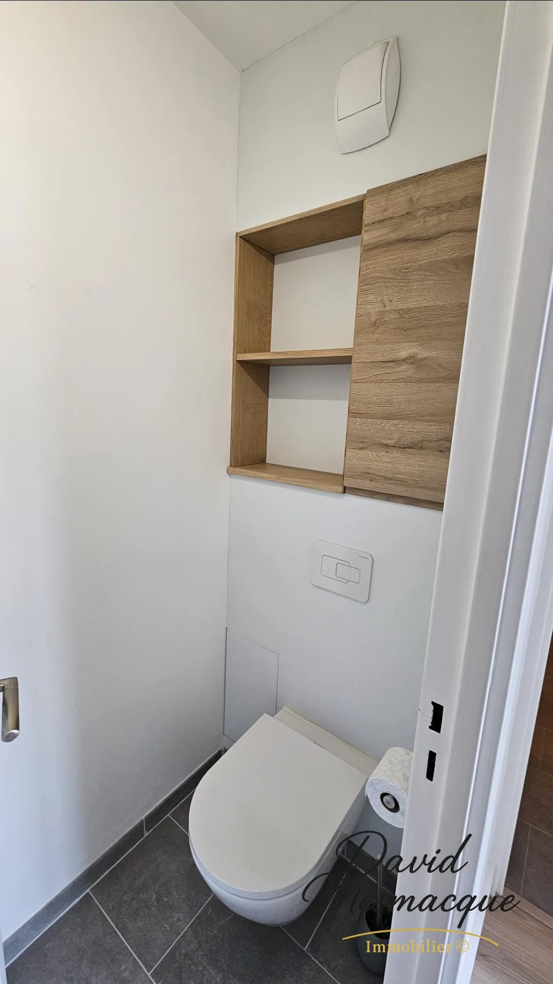 Appartement lumineux de 43,30 m² avec ascenseur, parking et cave à Poissy 