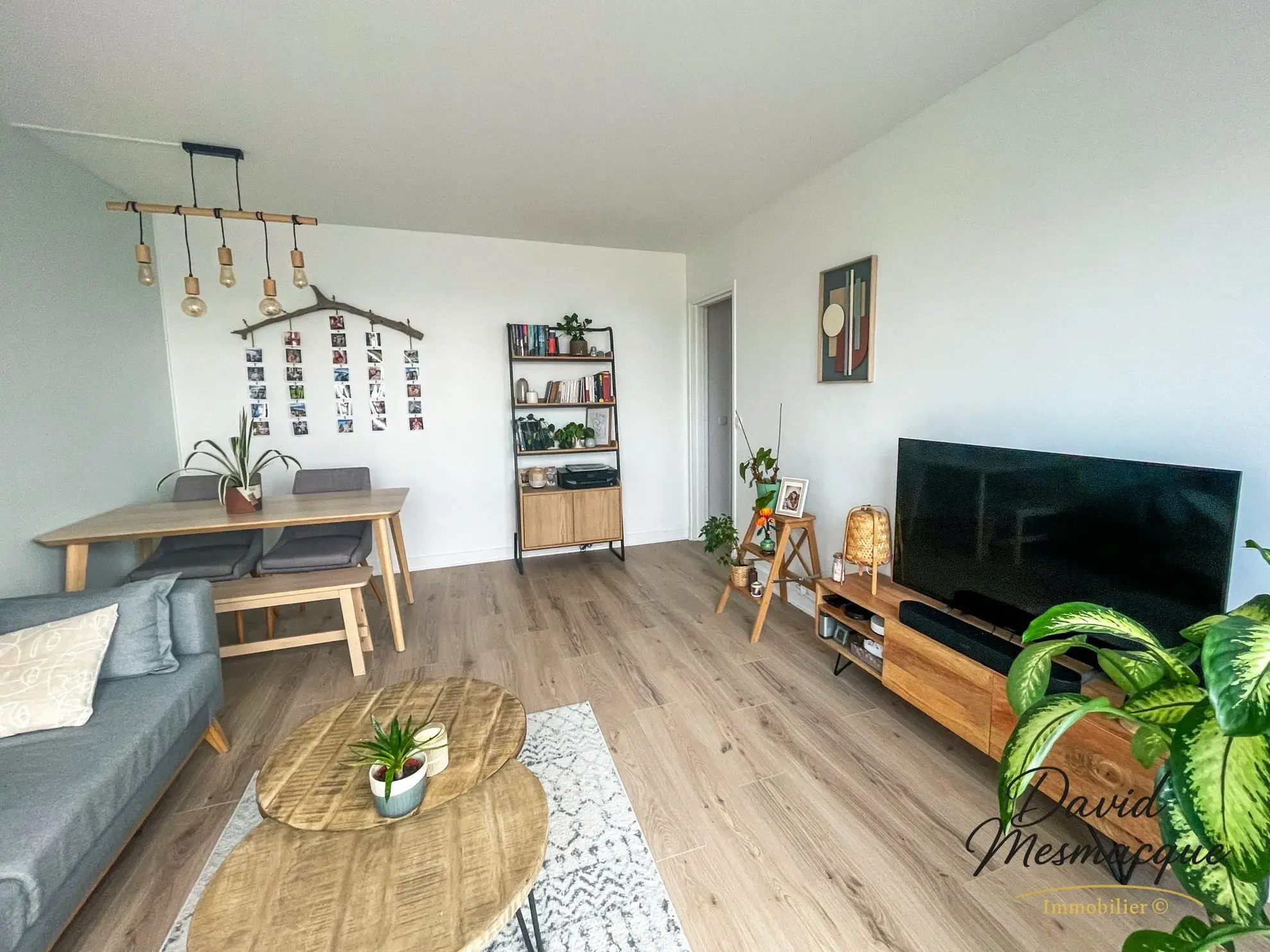 Appartement lumineux de 43,30 m² avec ascenseur, parking et cave à Poissy 