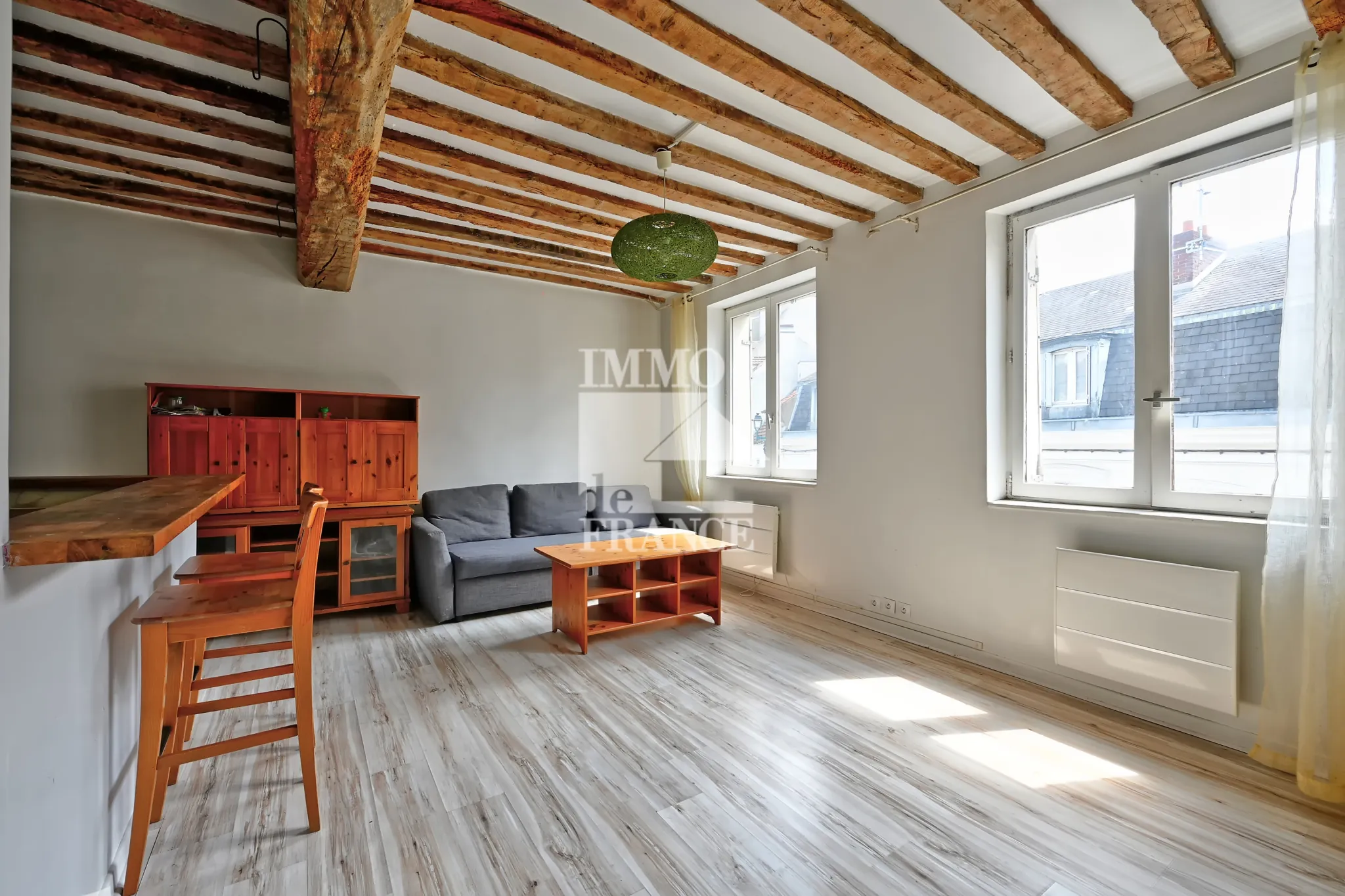 Spacieux studio de 32m² à PONTOISE, proche gare et commerces