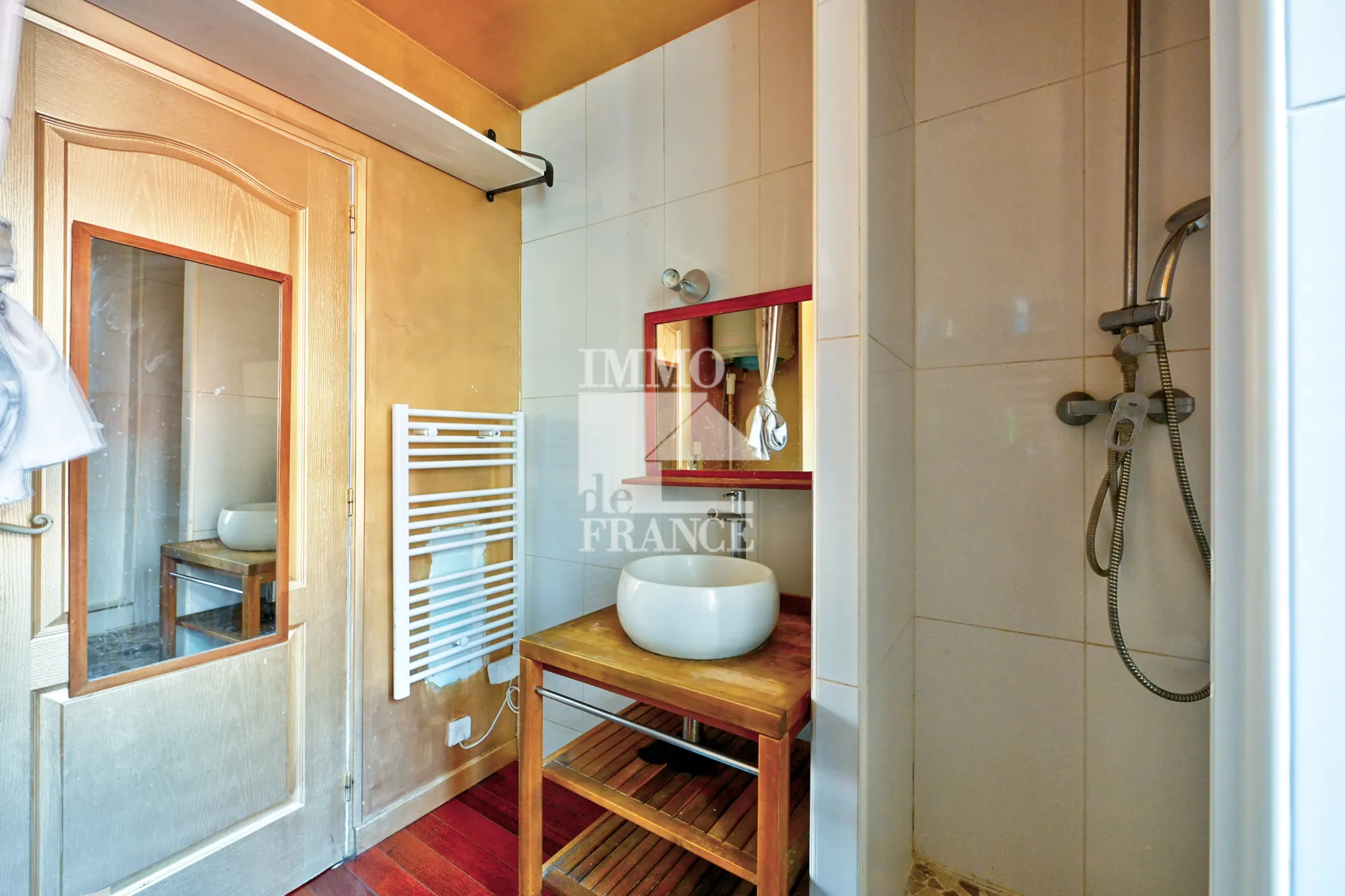 Spacieux studio de 32m² à PONTOISE, proche gare et commerces 