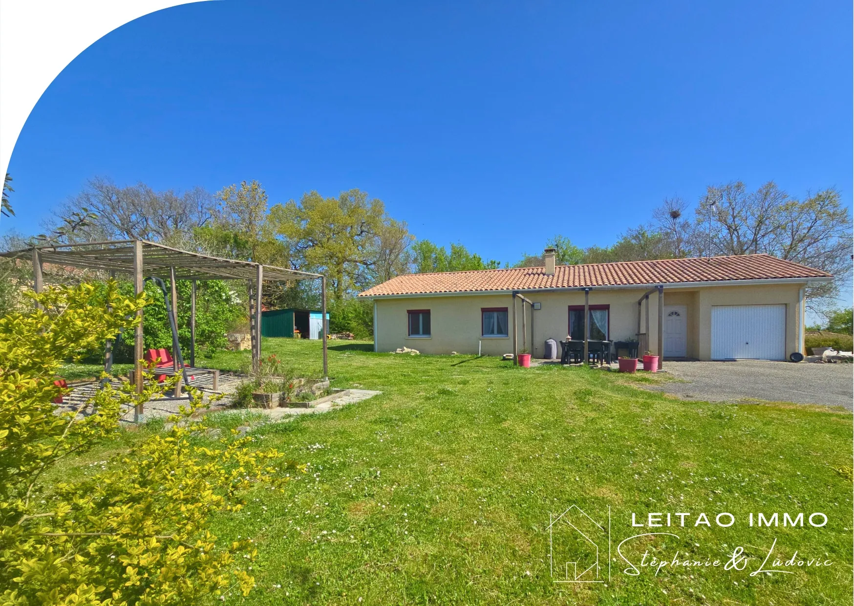 Maison individuelle 3 chambres avec terrain de 1192 m² à Mauvezin