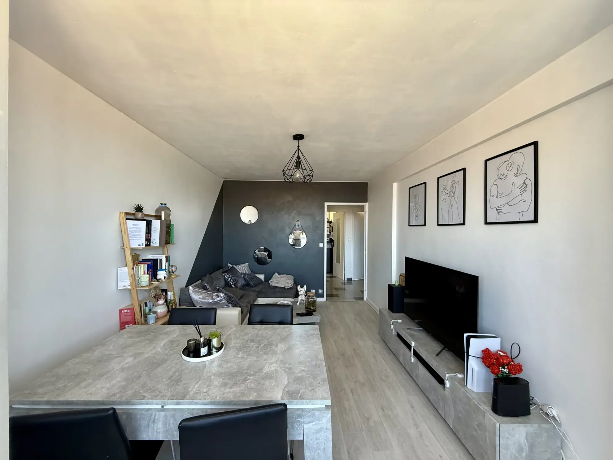Appartement F3 rénové avec balcon et parking à Saint-Étienne 