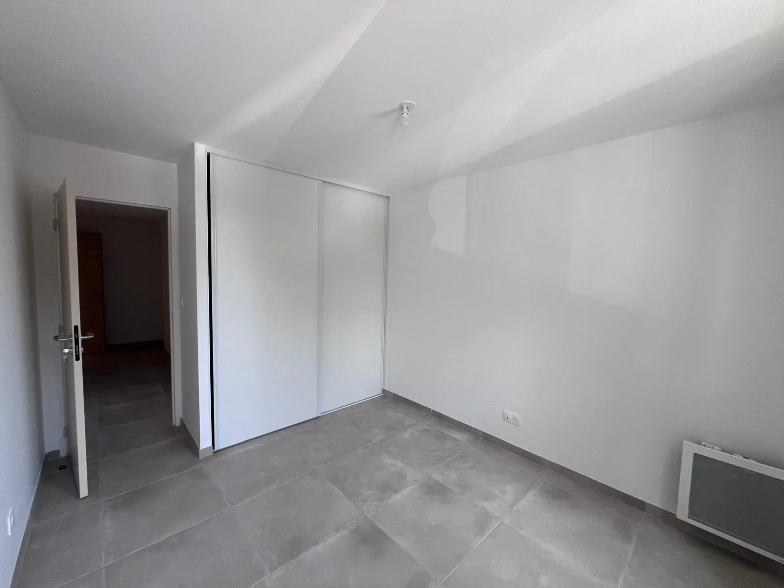 Appartement 3 pièces à vendre à Marignane avec 2 parkings – secteur Nord 