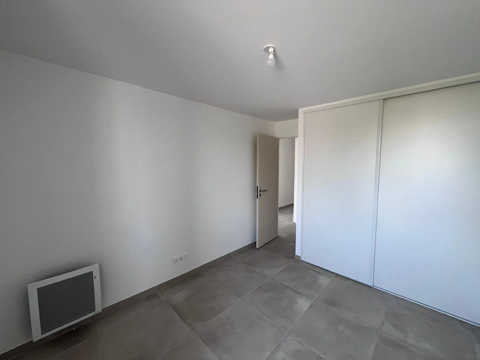 Appartement 3 pièces à vendre à Marignane avec 2 parkings – secteur Nord 