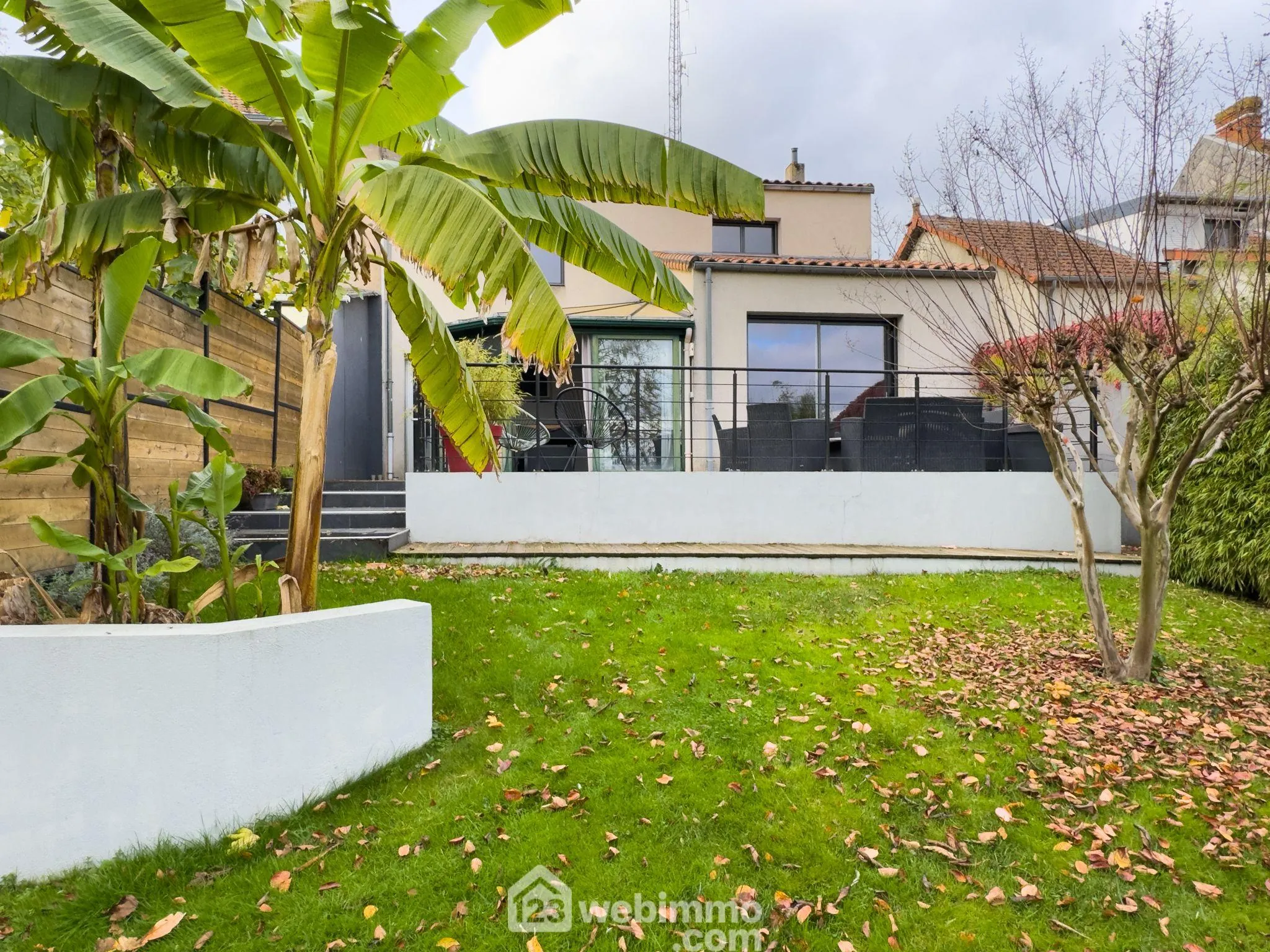 Maison familiale de 4 chambres à Cholet - 131 m² avec jardin clos