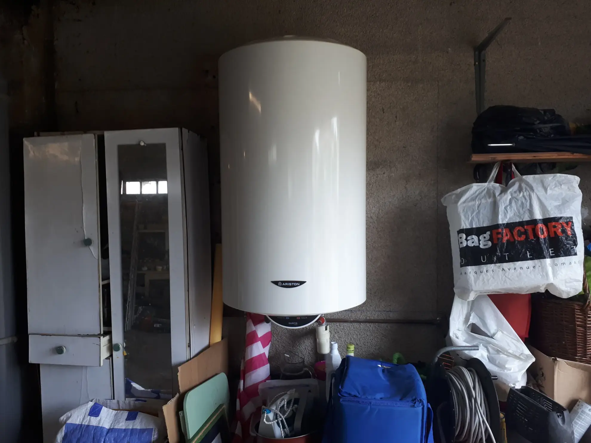Maison familiale avec jardin, garage et salon cathédrale à Poitiers 
