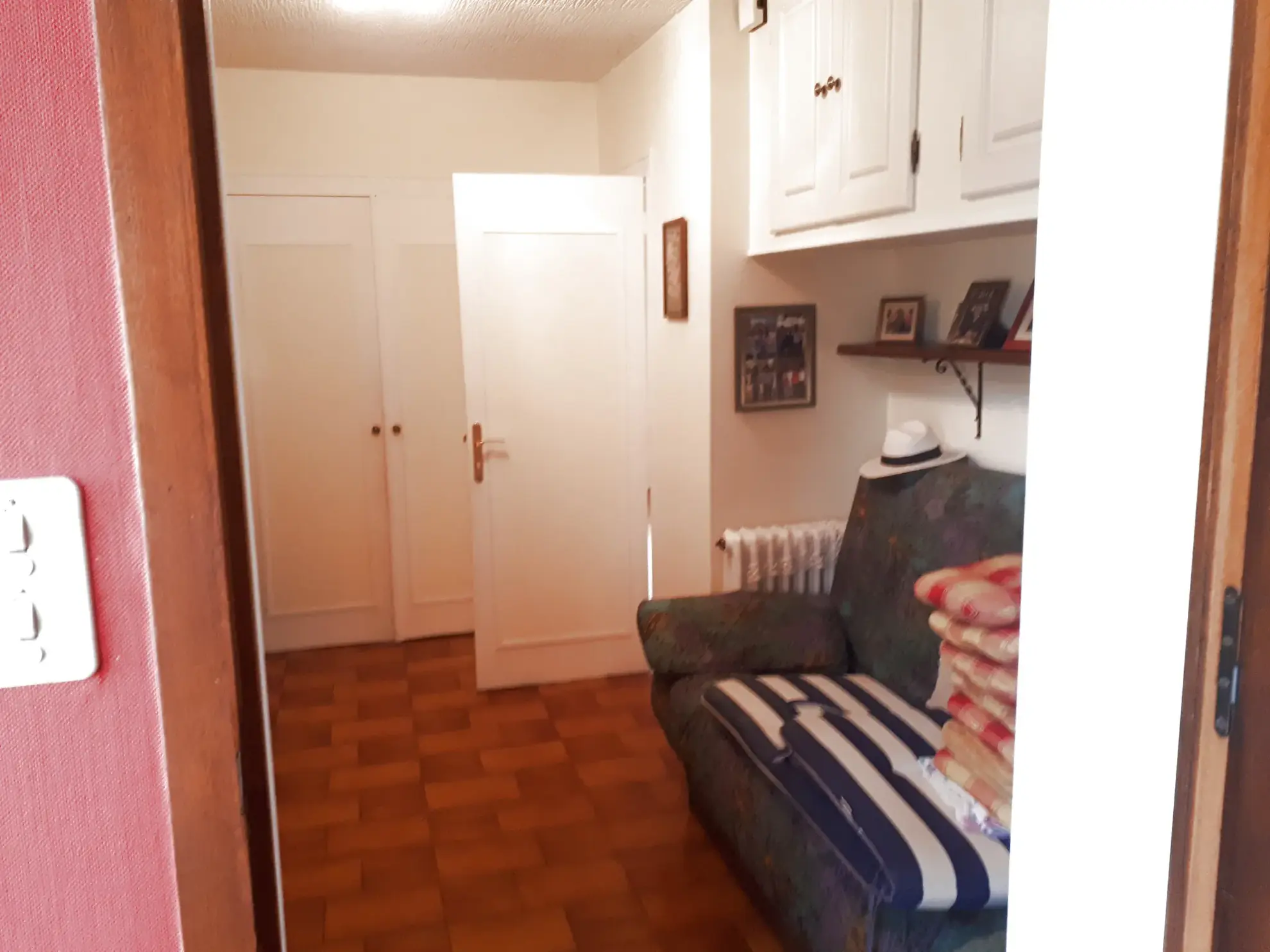 Maison familiale avec jardin, garage et salon cathédrale à Poitiers 