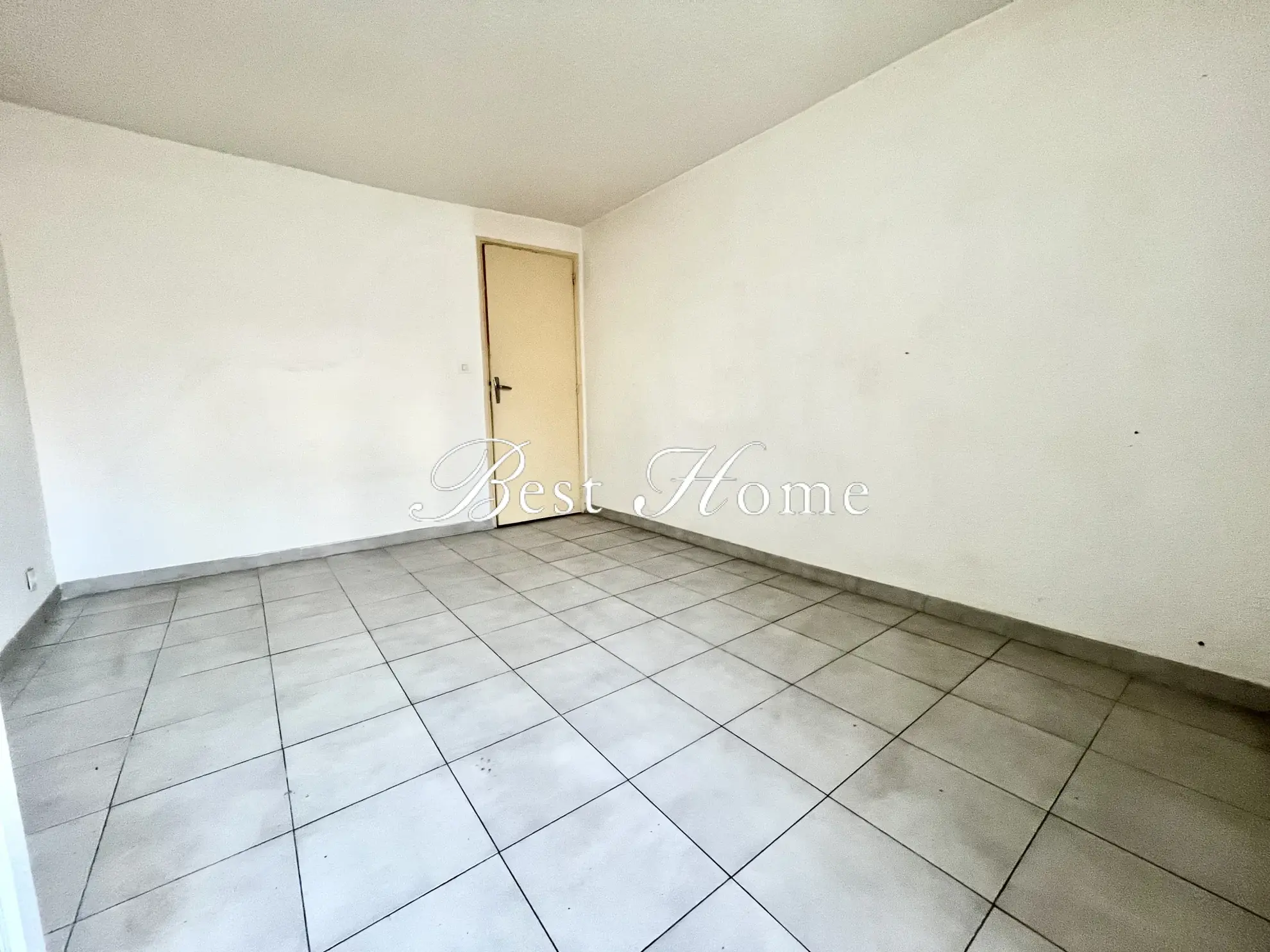 Appartement T2 à Nîmes Écusson – Idéal investisseur ou premier achat 