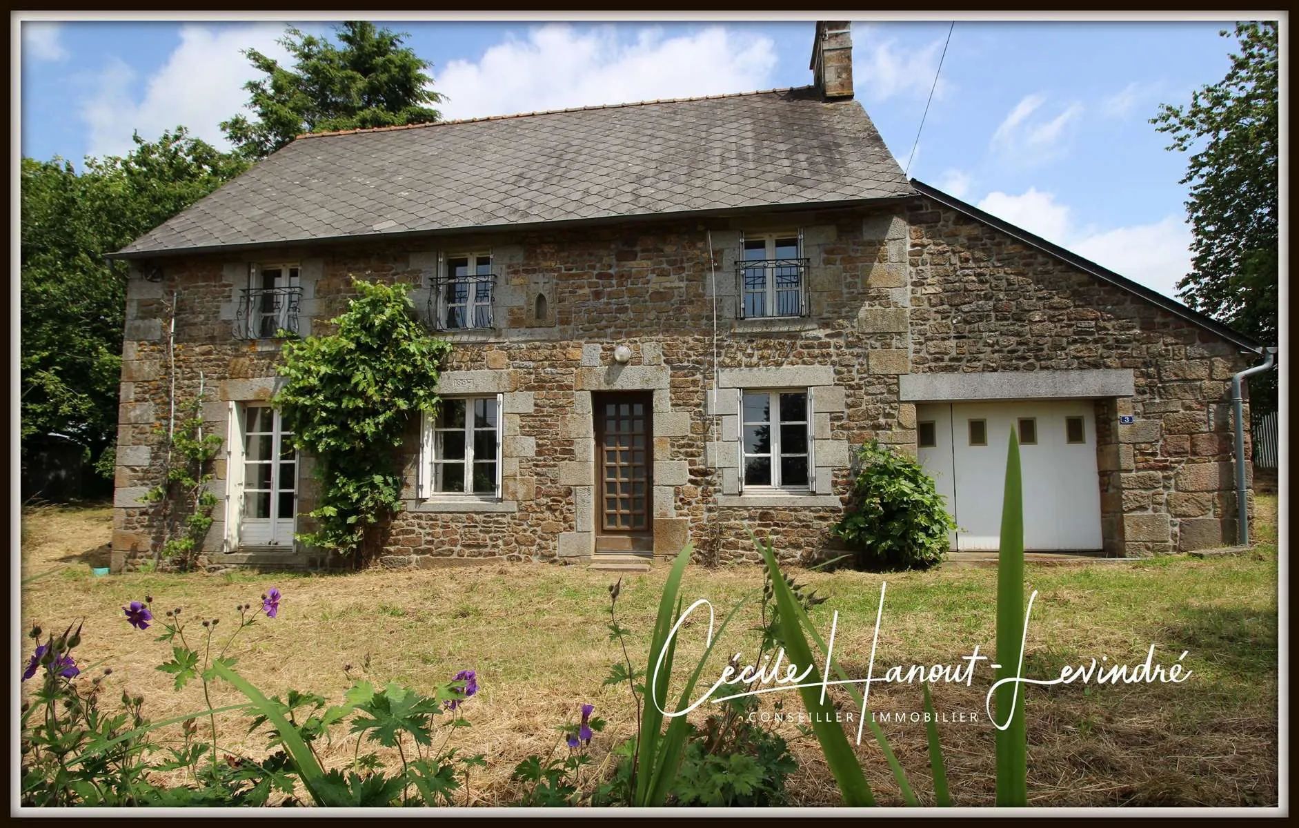 Maison en pierre à restaurer à Montanel - 107 m², terrain 2420 m², garage, campagne