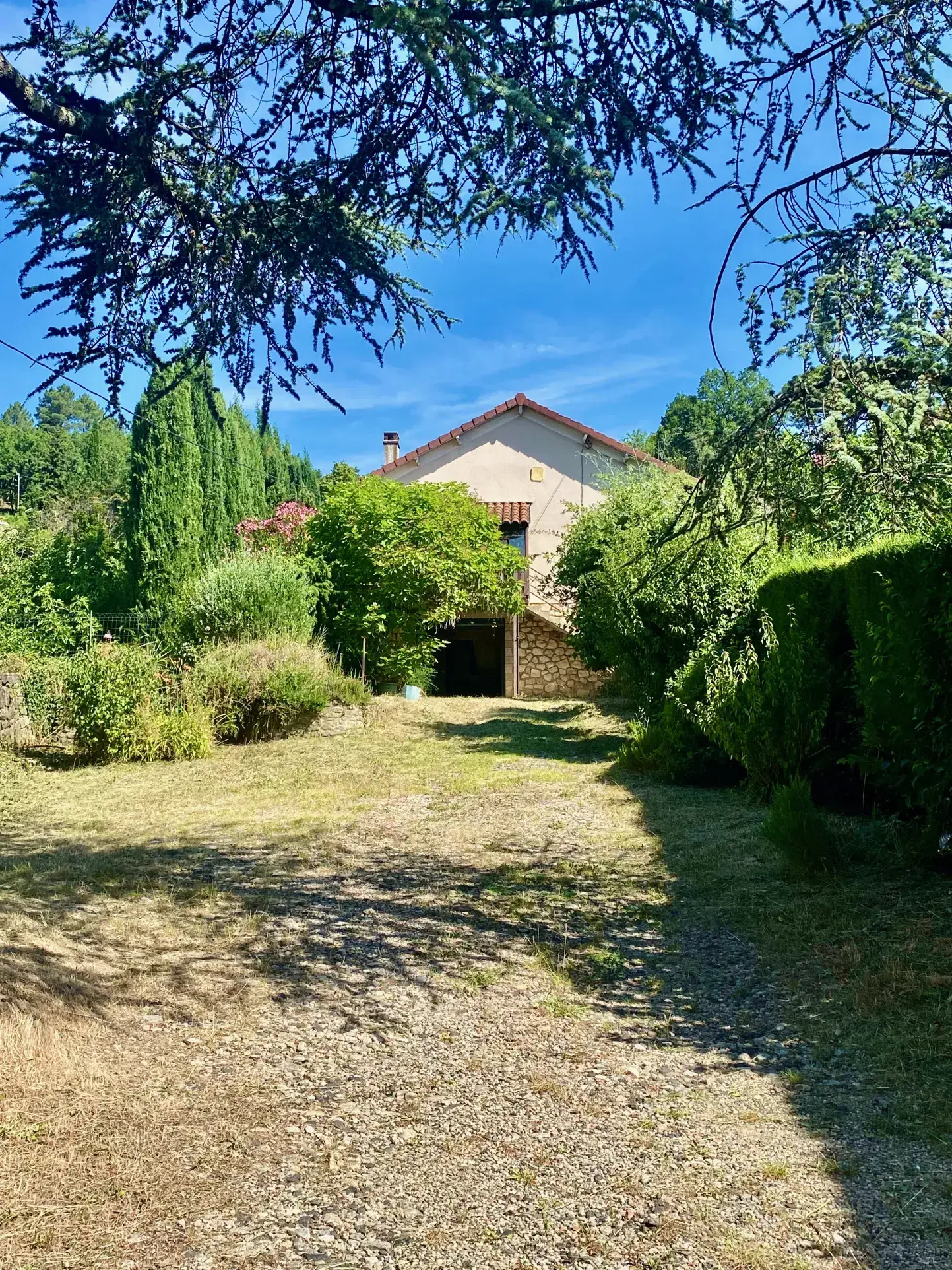 Maison individuelle de 134 m² avec terrain de 1098 m² à Aubenas 