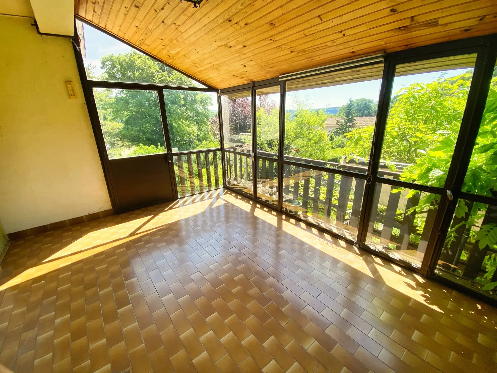 Maison individuelle de 134 m² avec terrain de 1098 m² à Aubenas 