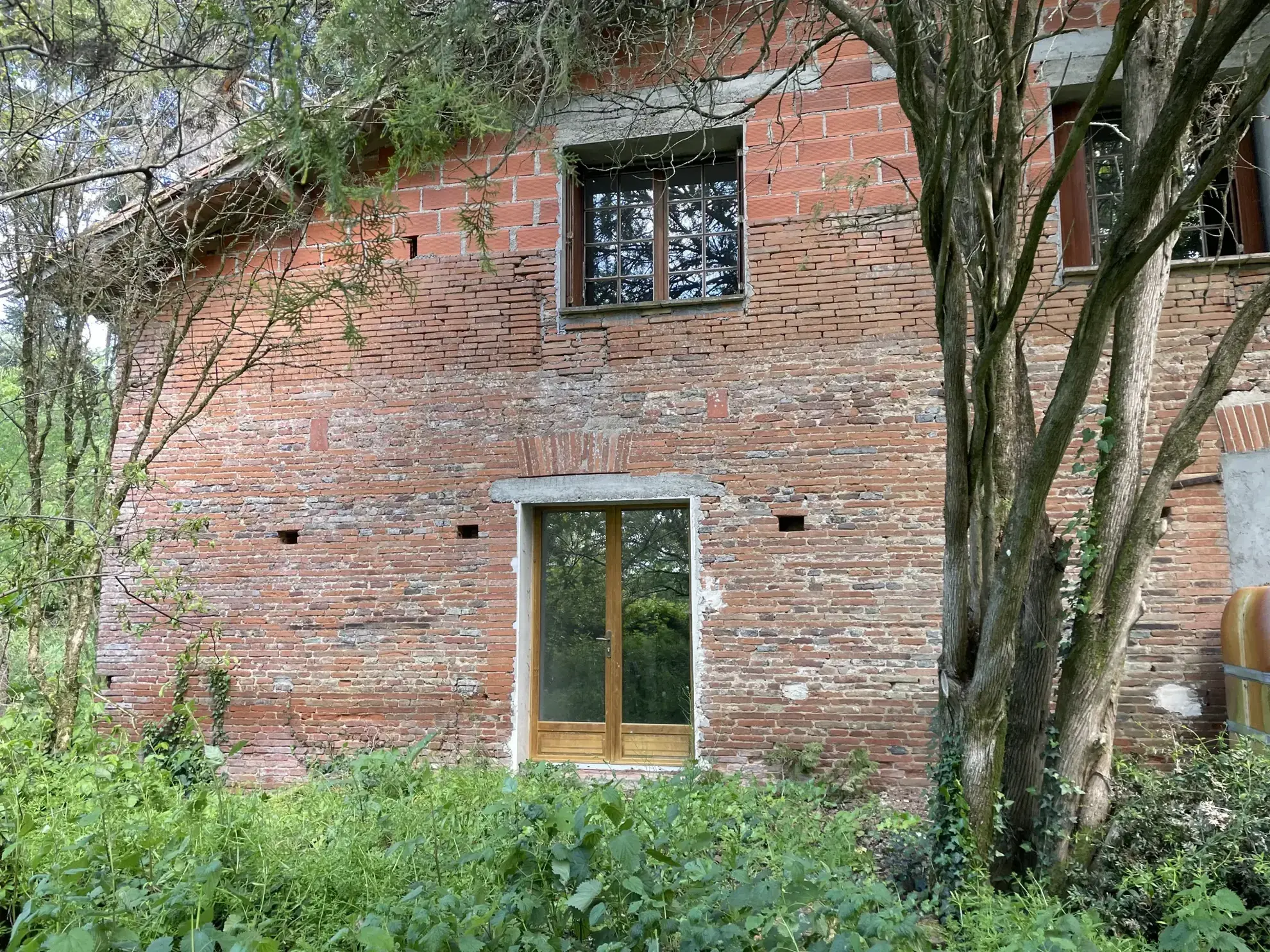Ferme ancienne à rénover à Lafrançaise, potentiel exceptionnel 