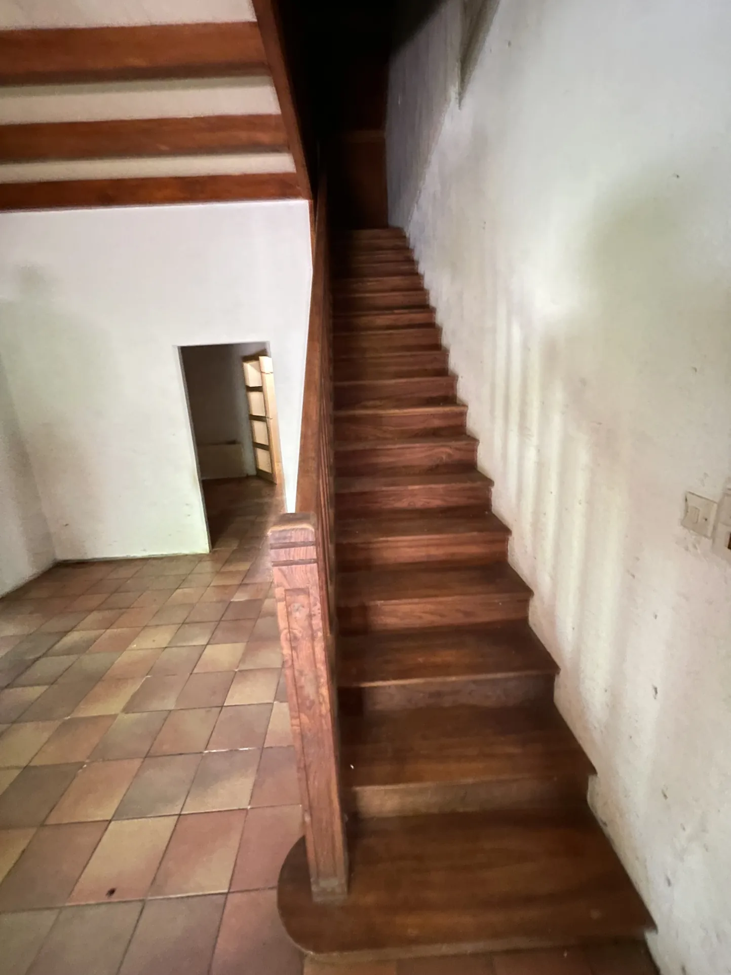 Ferme ancienne à rénover à Lafrançaise, potentiel exceptionnel 