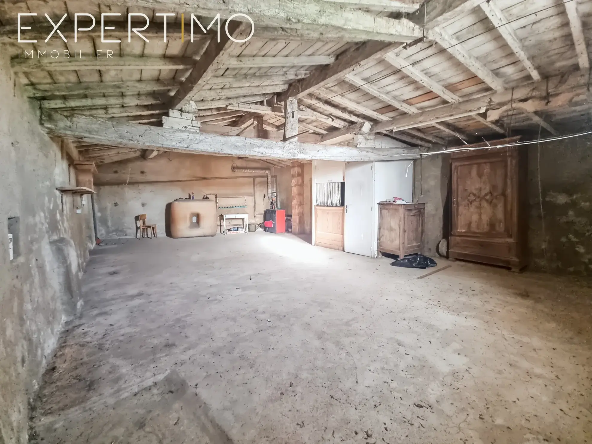 Charmante maison en pierre avec grand terrain à Bouin, proche mer 