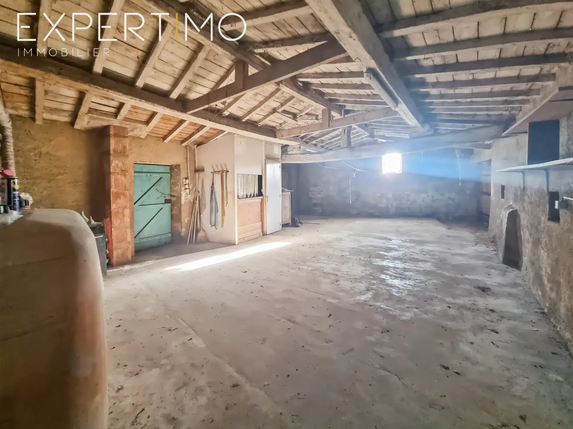 Charmante maison en pierre avec grand terrain à Bouin, proche mer 