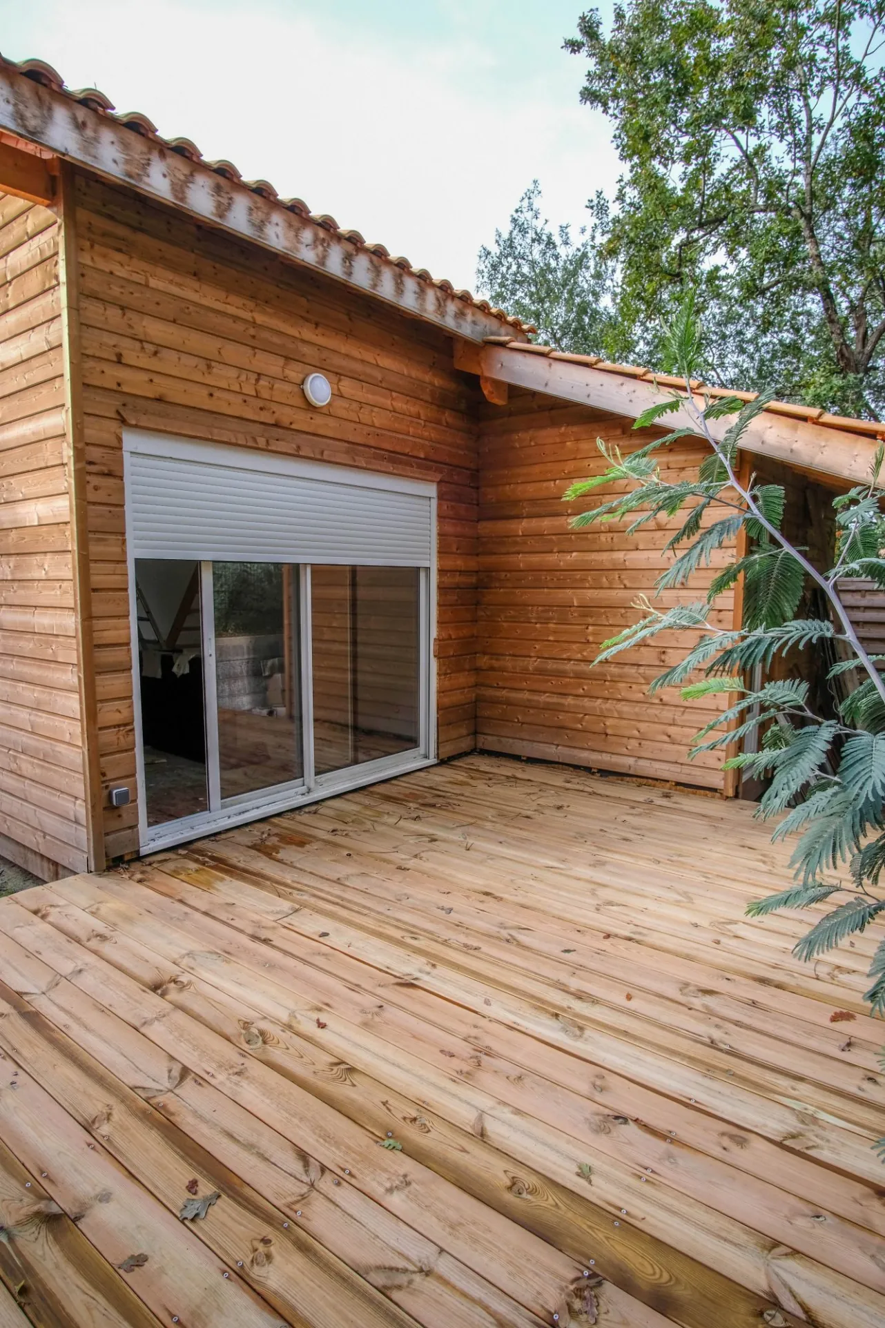 Charmant chalet à Gujan-Mestras avec deux logements et haute rentabilité 