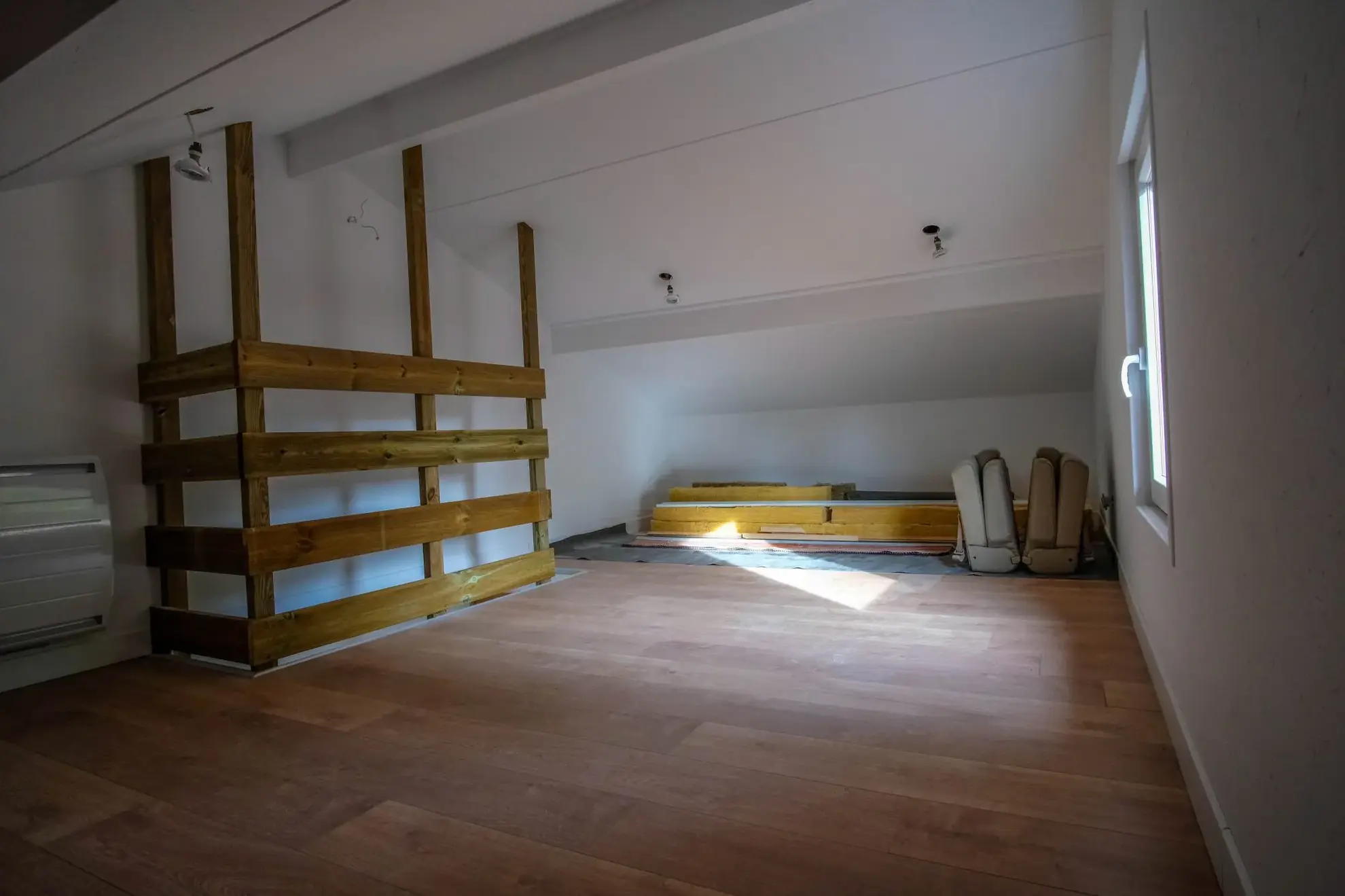 Charmant chalet à Gujan-Mestras avec deux logements et haute rentabilité 