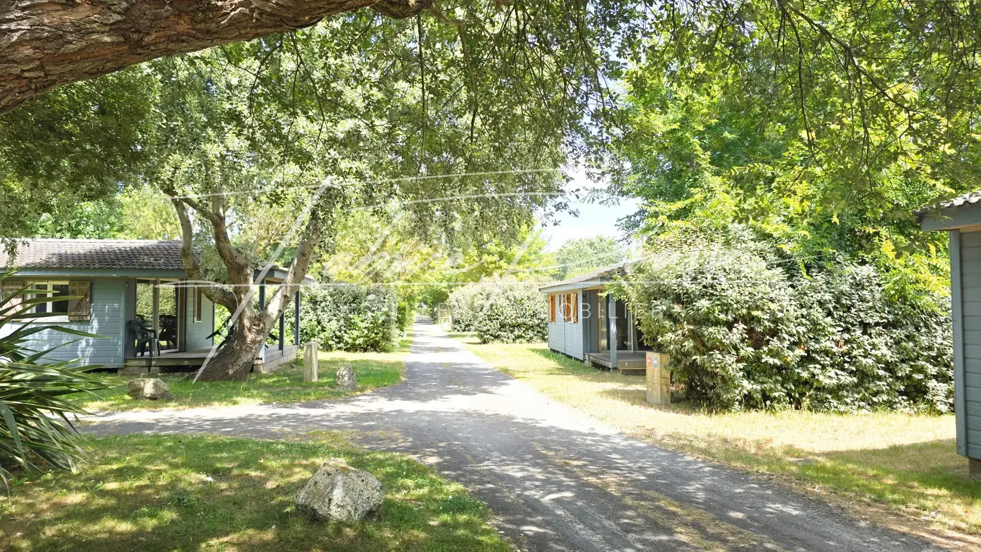 Charmant chalet en bois à Saint-Denis d’Oléron près des plages 