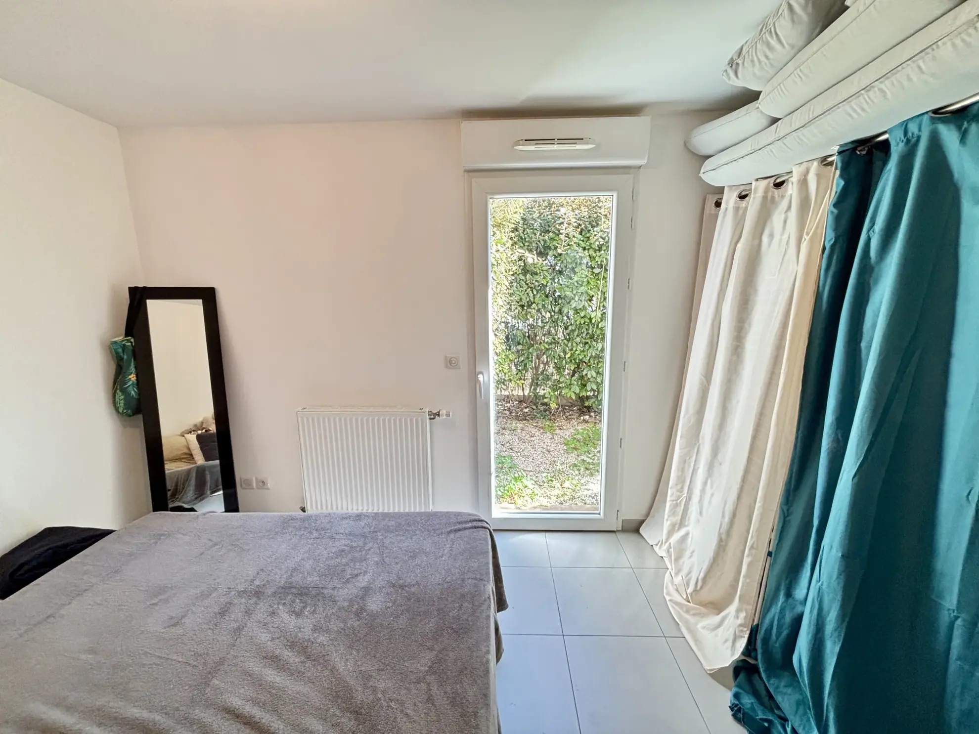 Appartement T3 en Rez-de-Jardin à Baillargues avec Grand Extérieur et Parking 