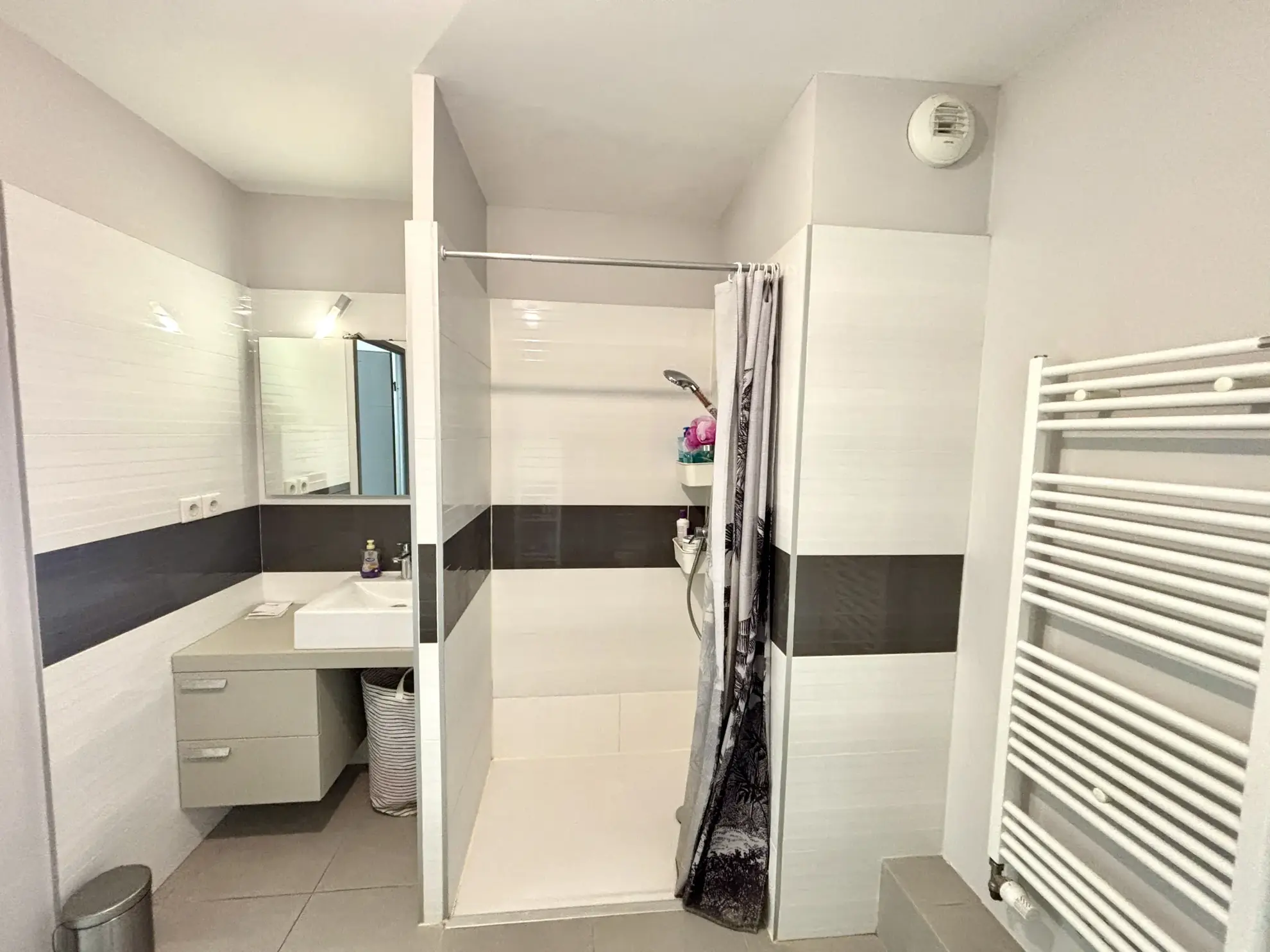 Appartement T3 en Rez-de-Jardin à Baillargues avec Grand Extérieur et Parking 