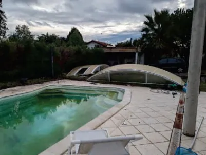 Villa spacieuse avec 4 chambres à Hinx à partir de 50 000 €