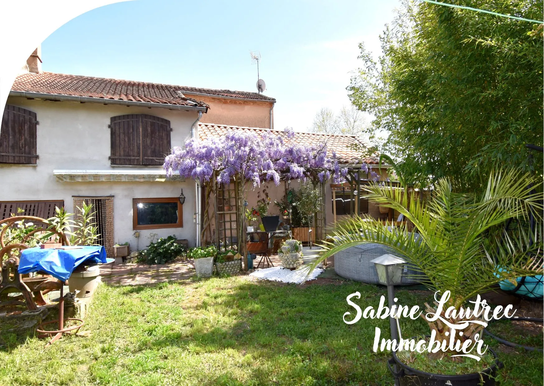 Maison de ville avec jardin et grand garage à Albi, quartier La Madeleine 