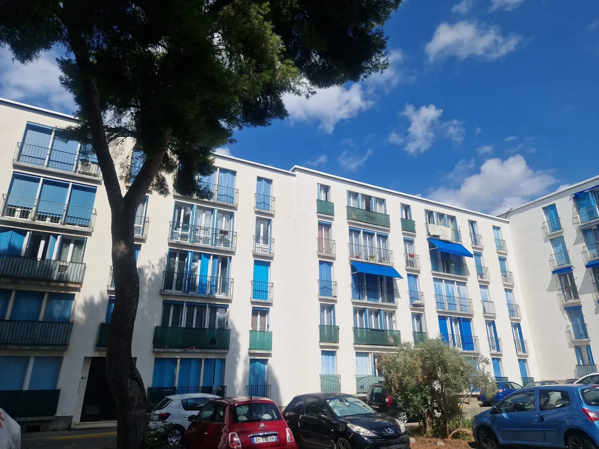 Appartement 4 pièces à vendre à Vitrolles près de la plage des Marettes 