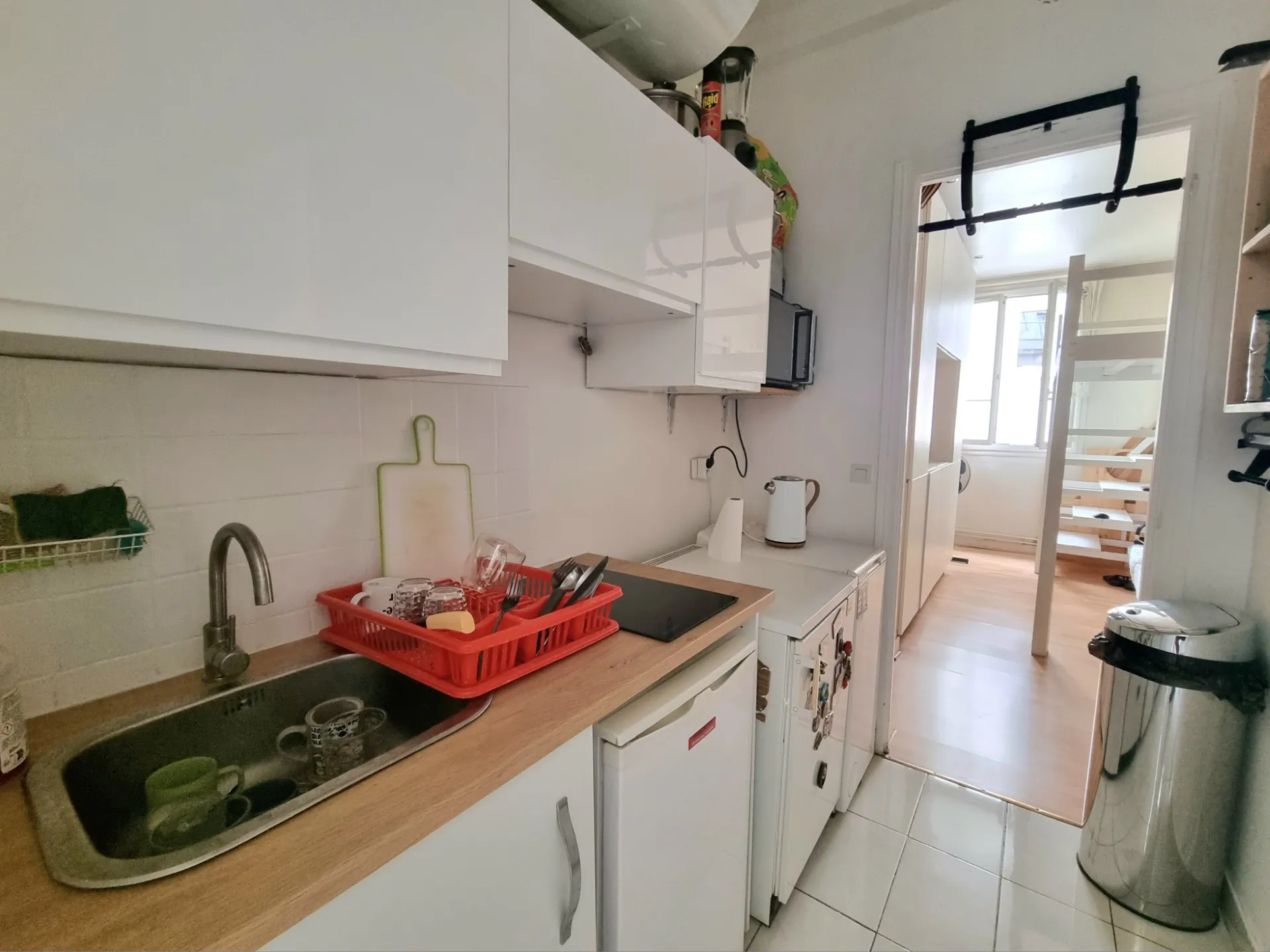 Charmant studio lumineux de 19,79 m² à Paris 14, calme et bien optimisé 