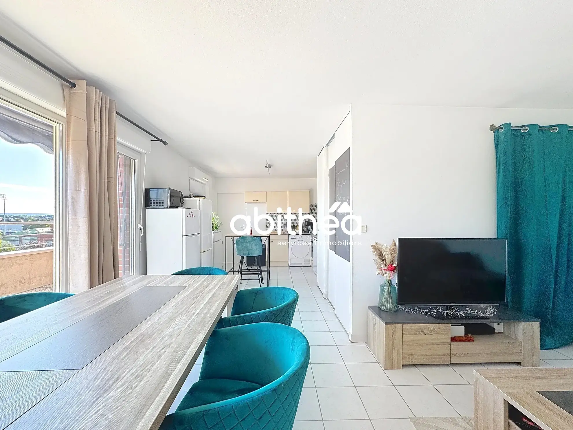 Appartement T2 avec balcon et parking à Lens – Résidence sécurisée 