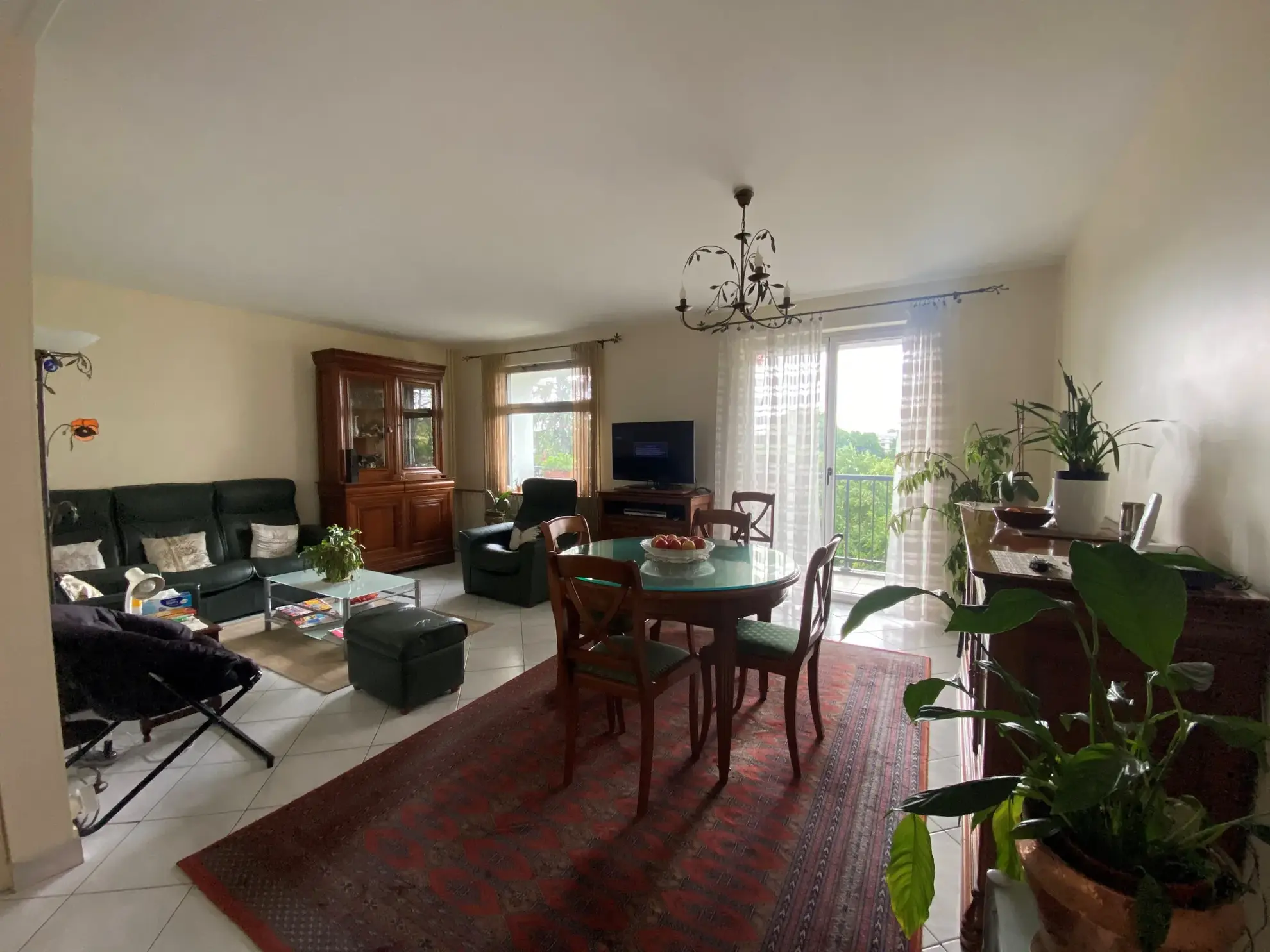 Appartement familial de 4 pièces à Massy, proche du métro et avec balcon de 14 m² 