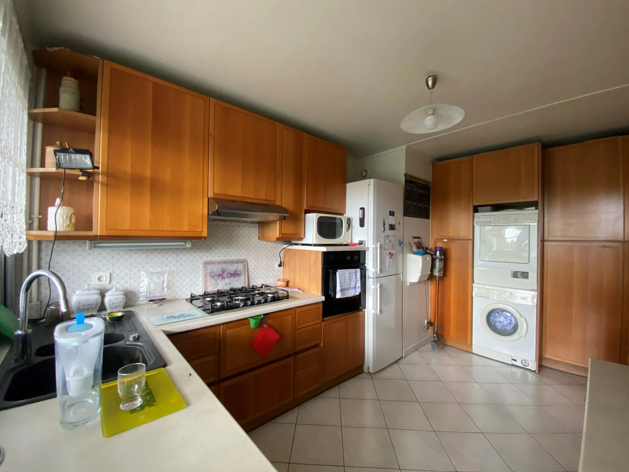 Appartement familial de 4 pièces à Massy, proche du métro et avec balcon de 14 m² 