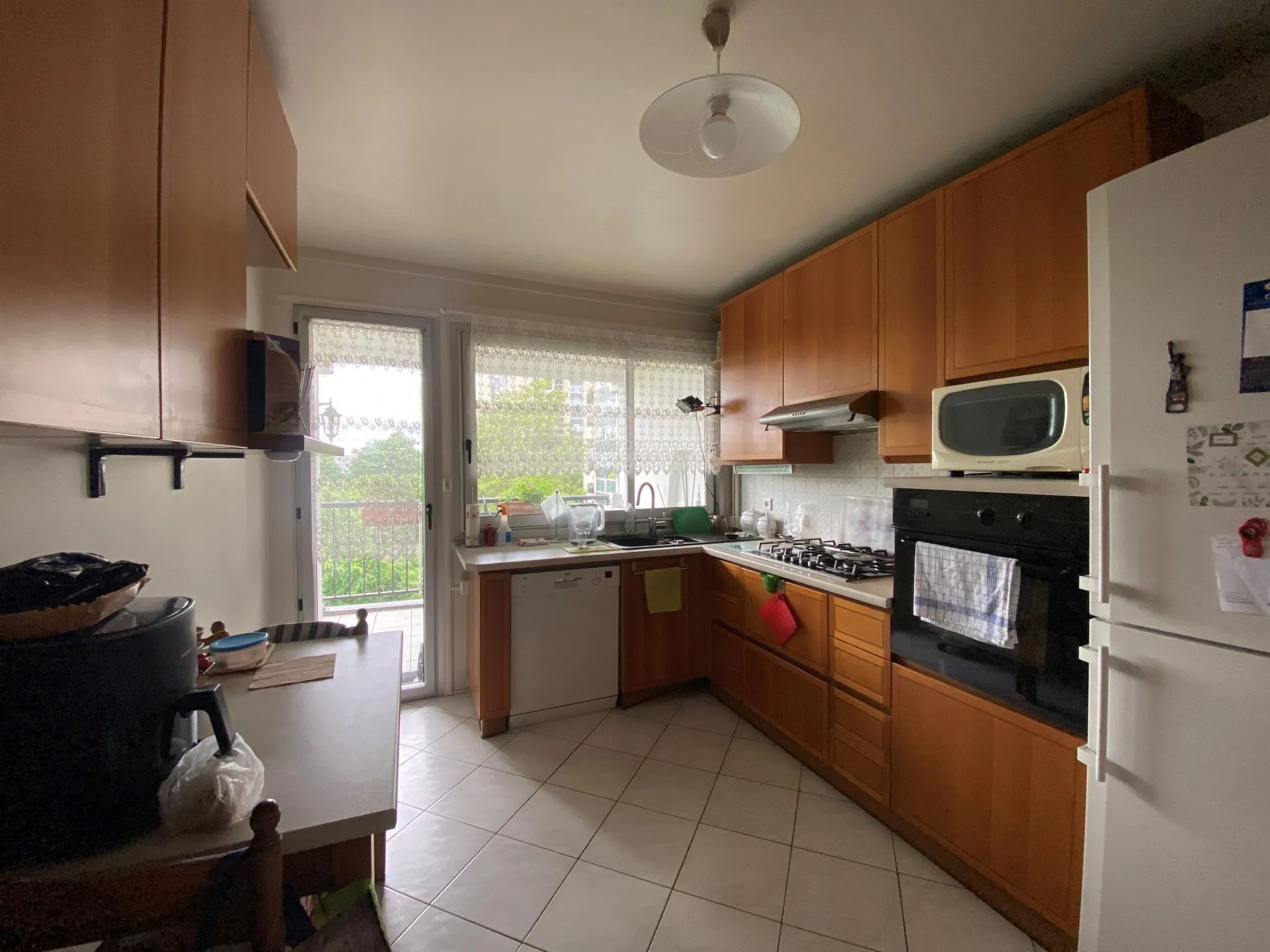 Appartement familial de 4 pièces à Massy, proche du métro et avec balcon de 14 m² 