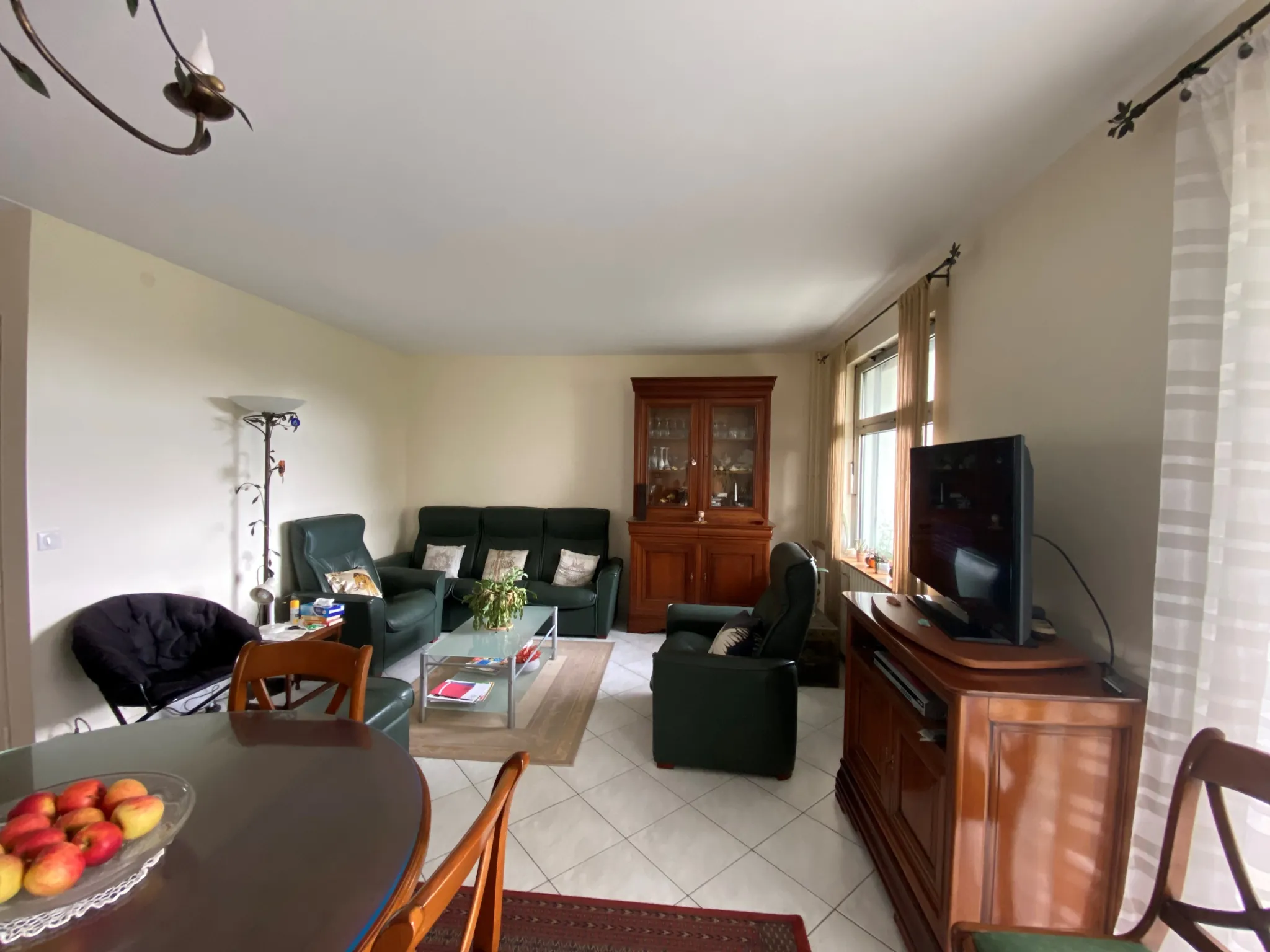 Appartement familial de 4 pièces à Massy, proche du métro et avec balcon de 14 m² 