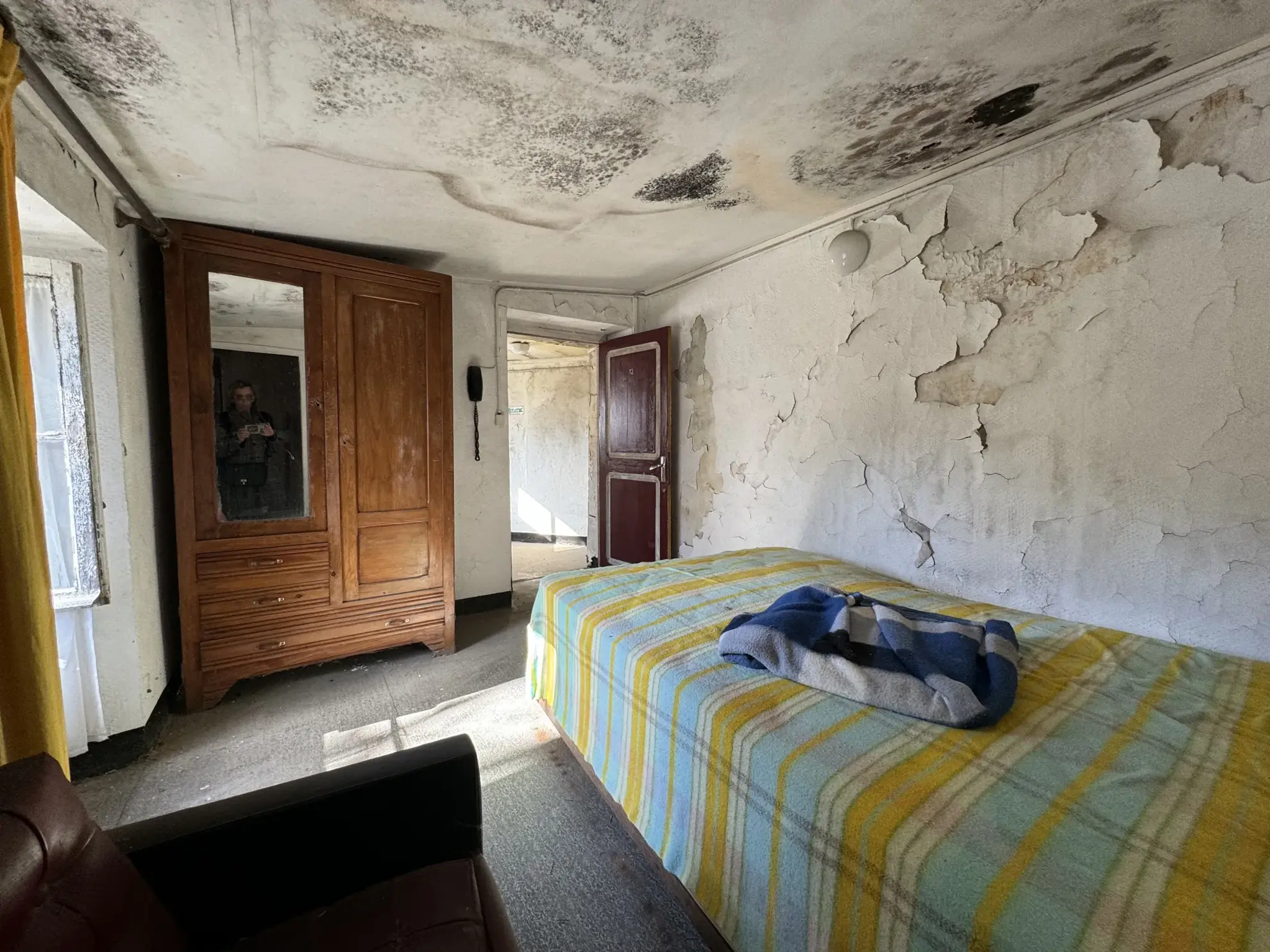 Immeuble à rénover au centre-ville de Saint Jean du Gard, 580 m², potentiel appartements, prix attractif 