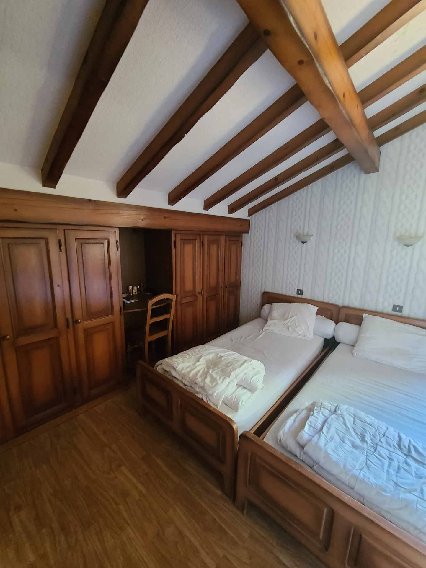 Très beau chalet dans les Vosges avec vue panoramique et 4 chambres 