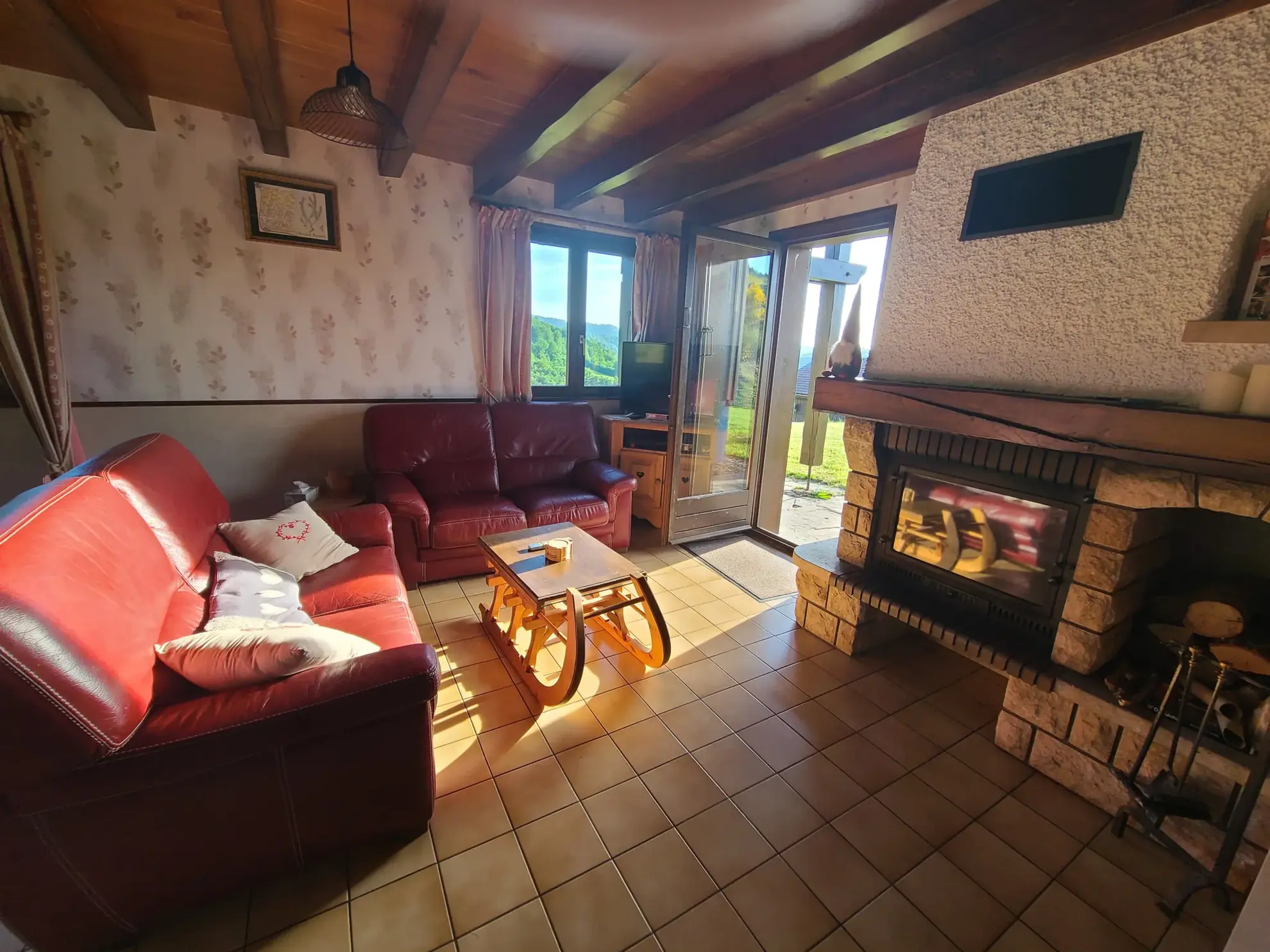 Très beau chalet dans les Vosges avec vue panoramique et 4 chambres 
