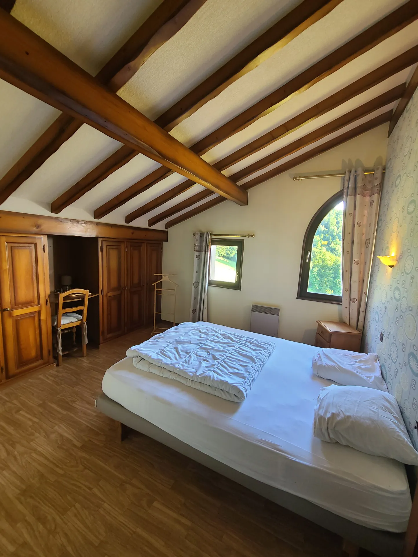Très beau chalet dans les Vosges avec vue panoramique et 4 chambres 