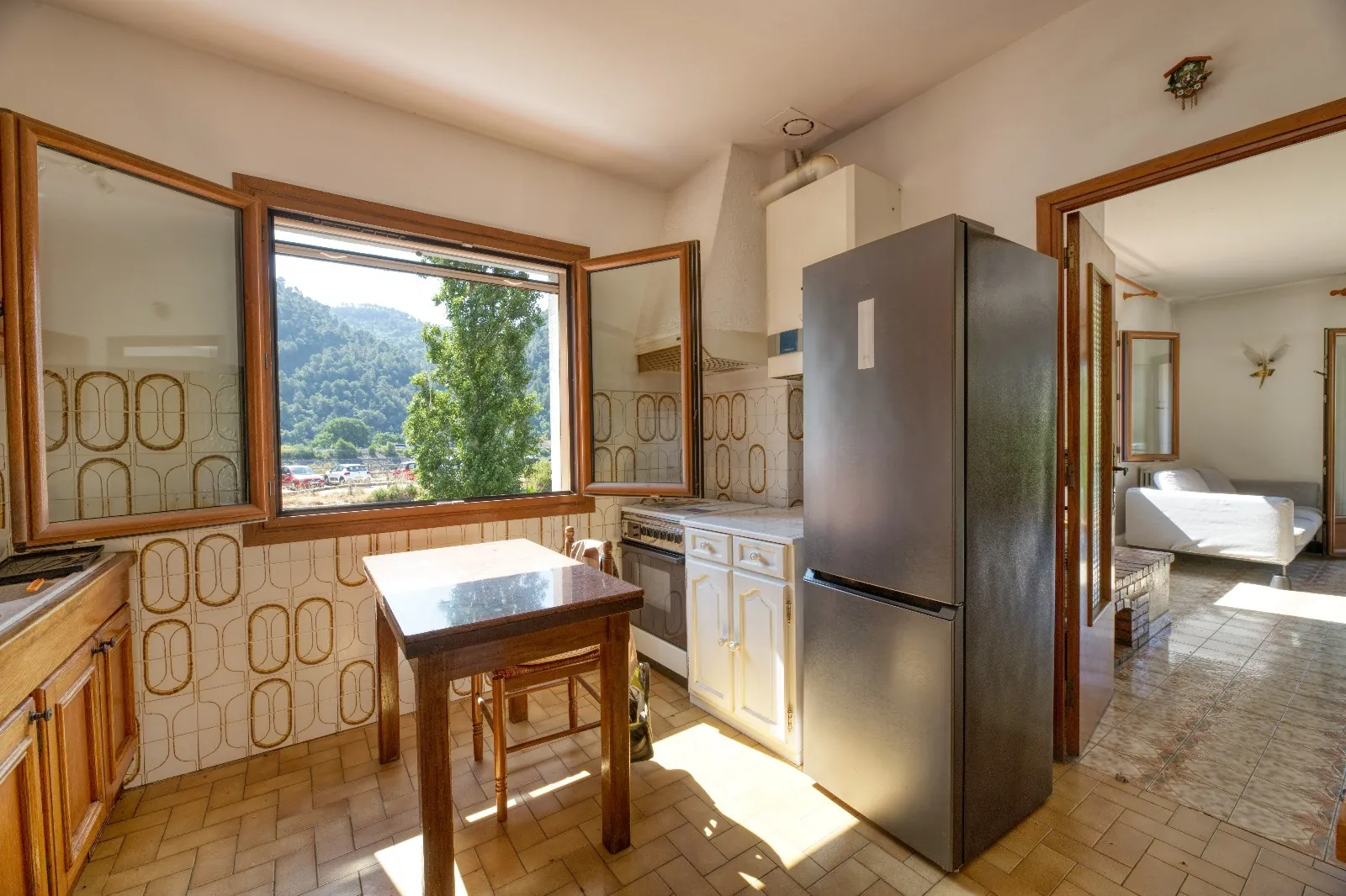 Appartement-villa 4 pièces avec terrasse et parking à Gilette (Secteur Pont Charles Albert) 