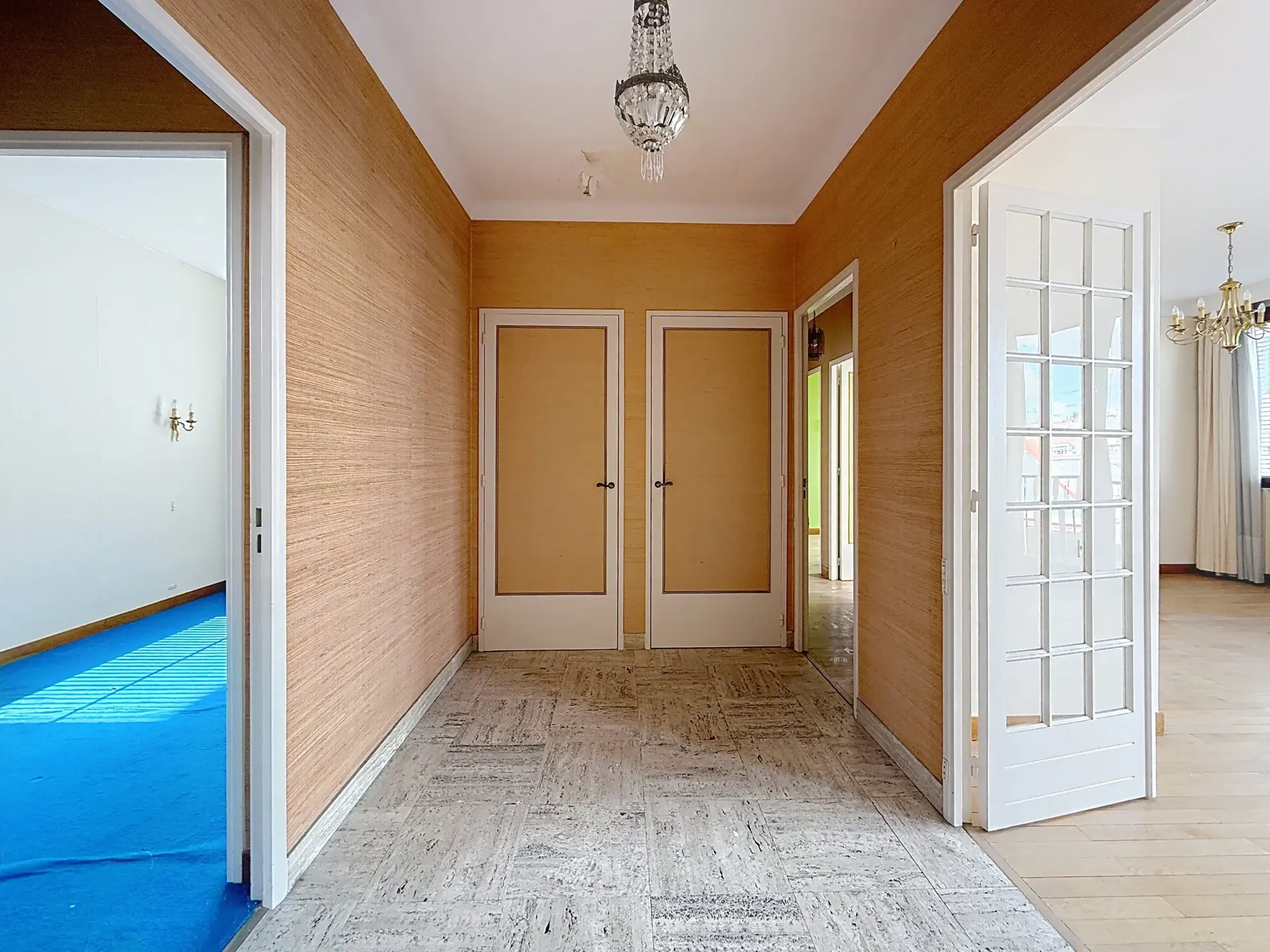 Appartement T4 de 80 m² avec balcon en centre-ville de Saint-Étienne 