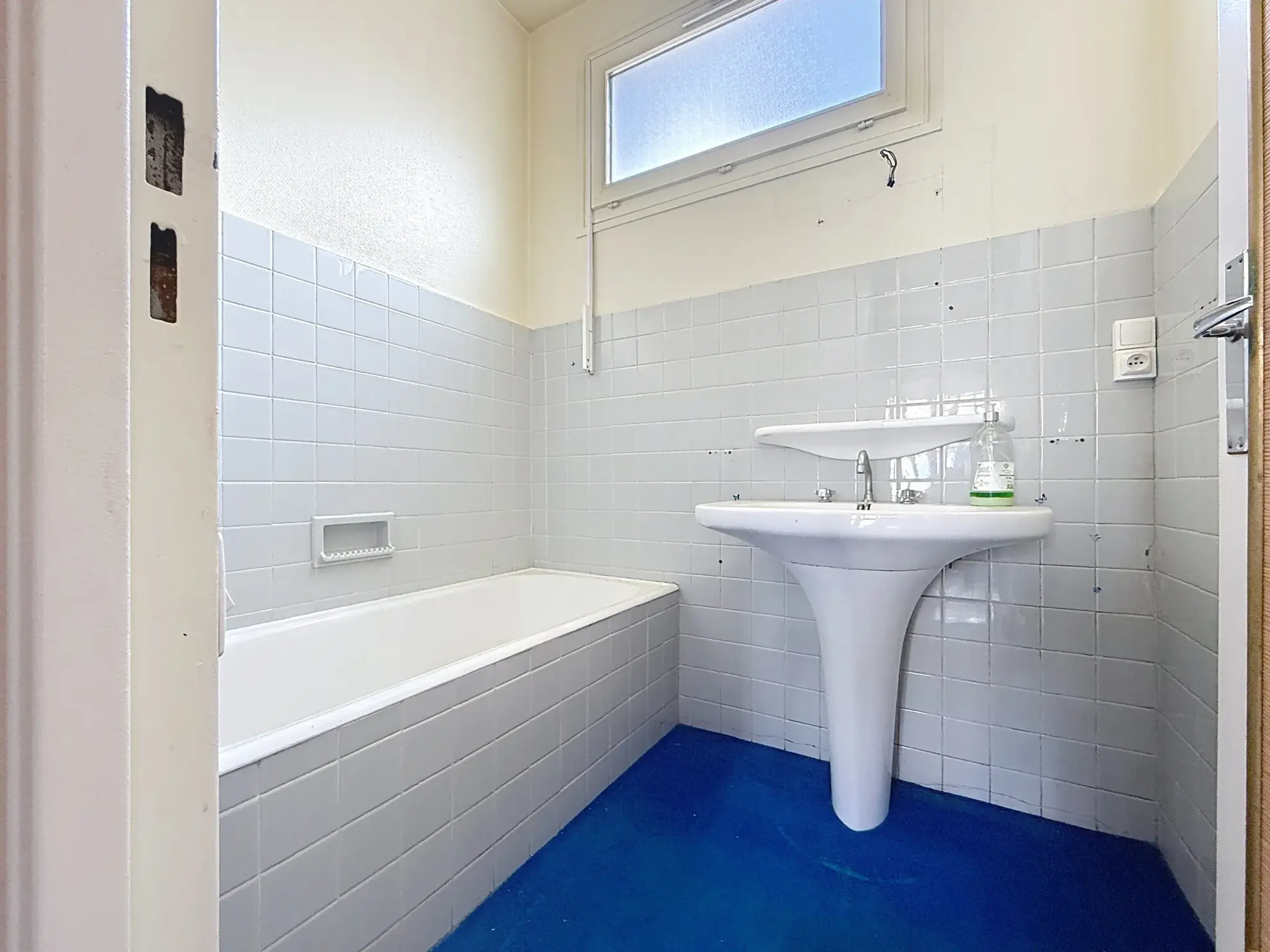 Appartement T4 de 80 m² avec balcon en centre-ville de Saint-Étienne 