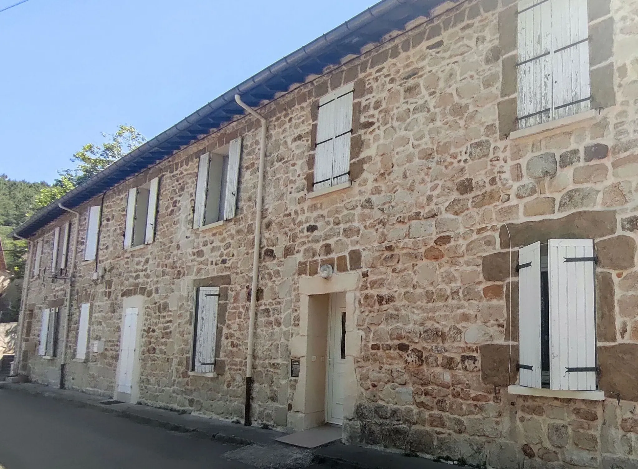 Appartement Duplex T5 de 109 m2 avec Terrasse à Champclauson 