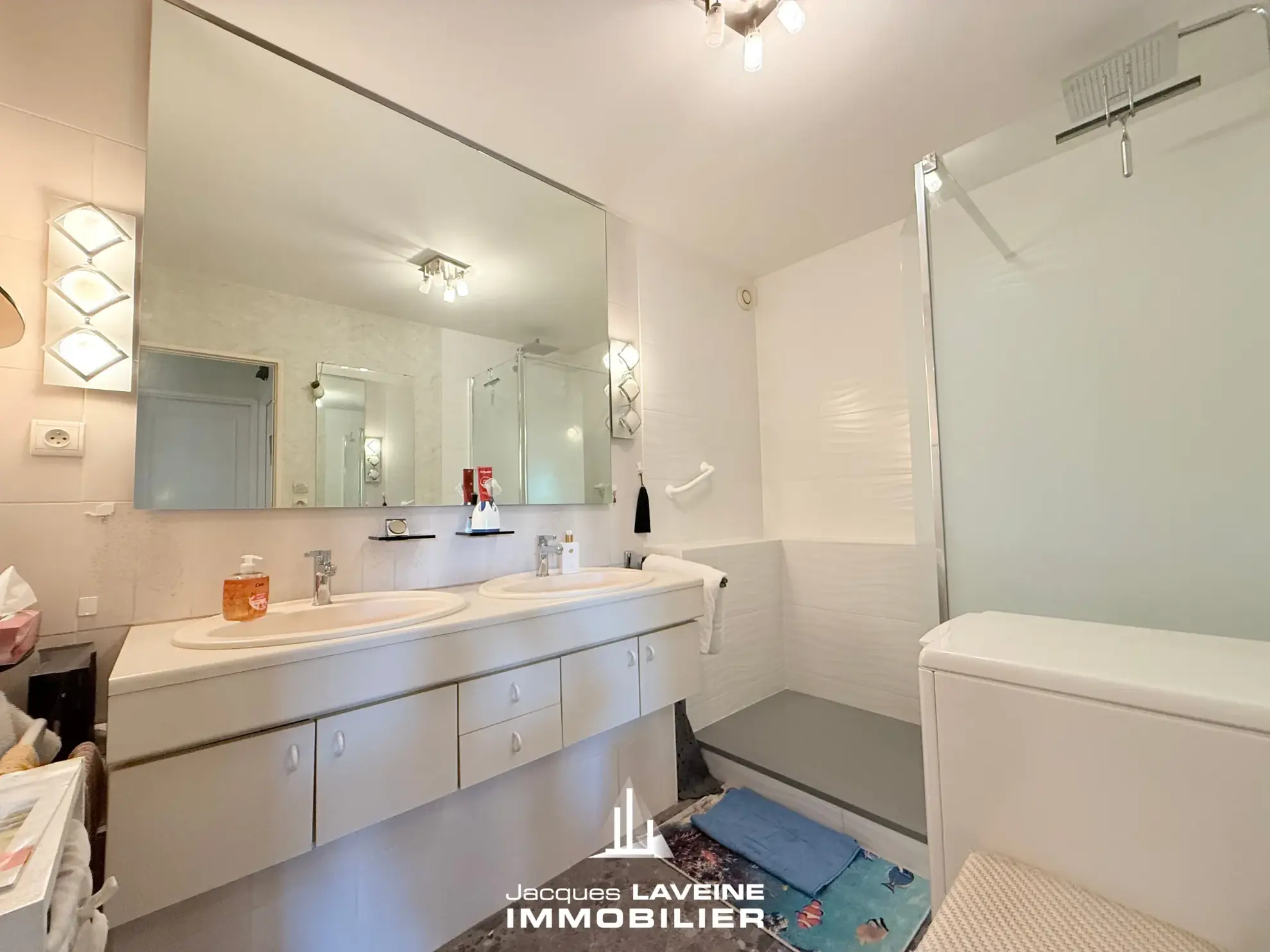 A vendre appartement 5 pièces de 130m² à Metz Vallières avec balcon et parking privé 