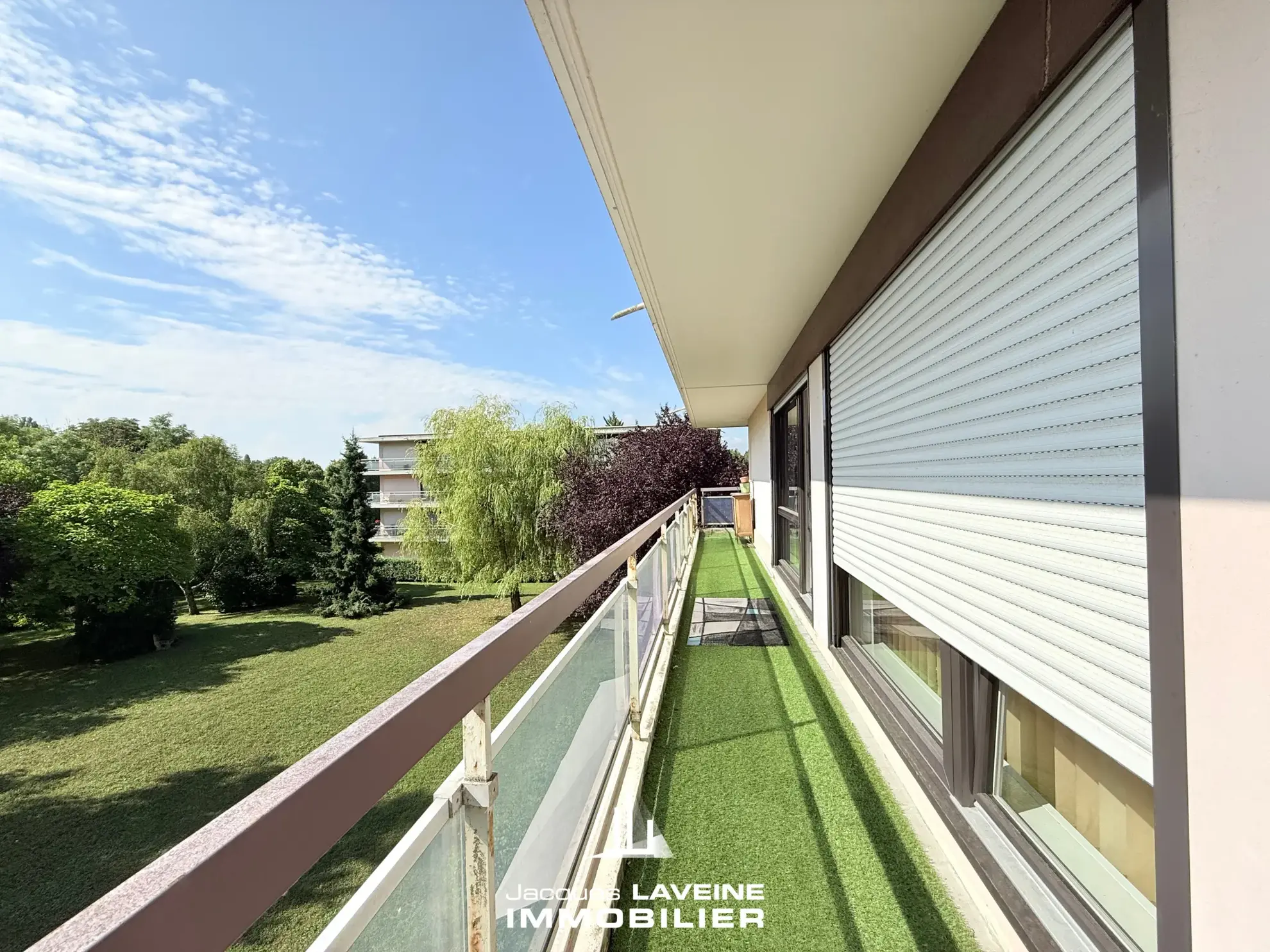 A vendre appartement 5 pièces de 130m² à Metz Vallières avec balcon et parking privé 