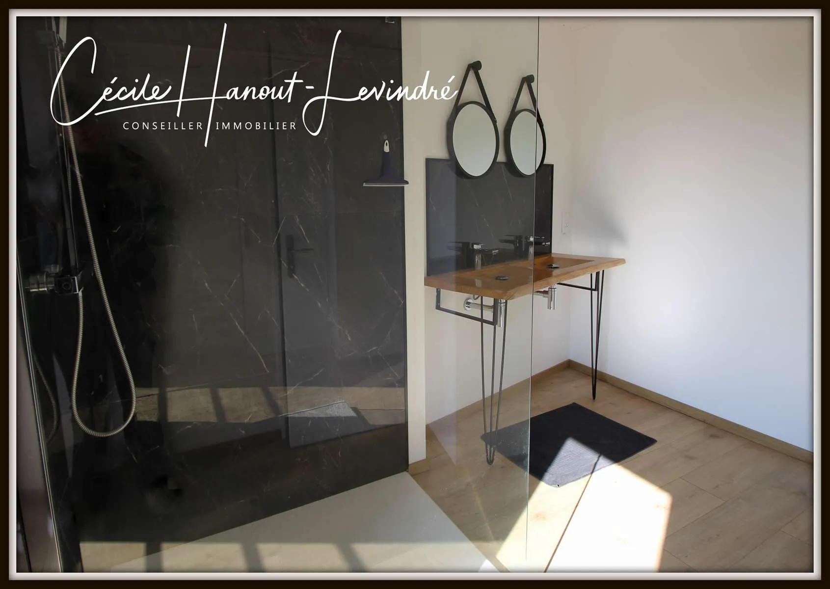 Maison en pierre rénovée à Sains - 98 m² avec terrain constructible de 720 m² 