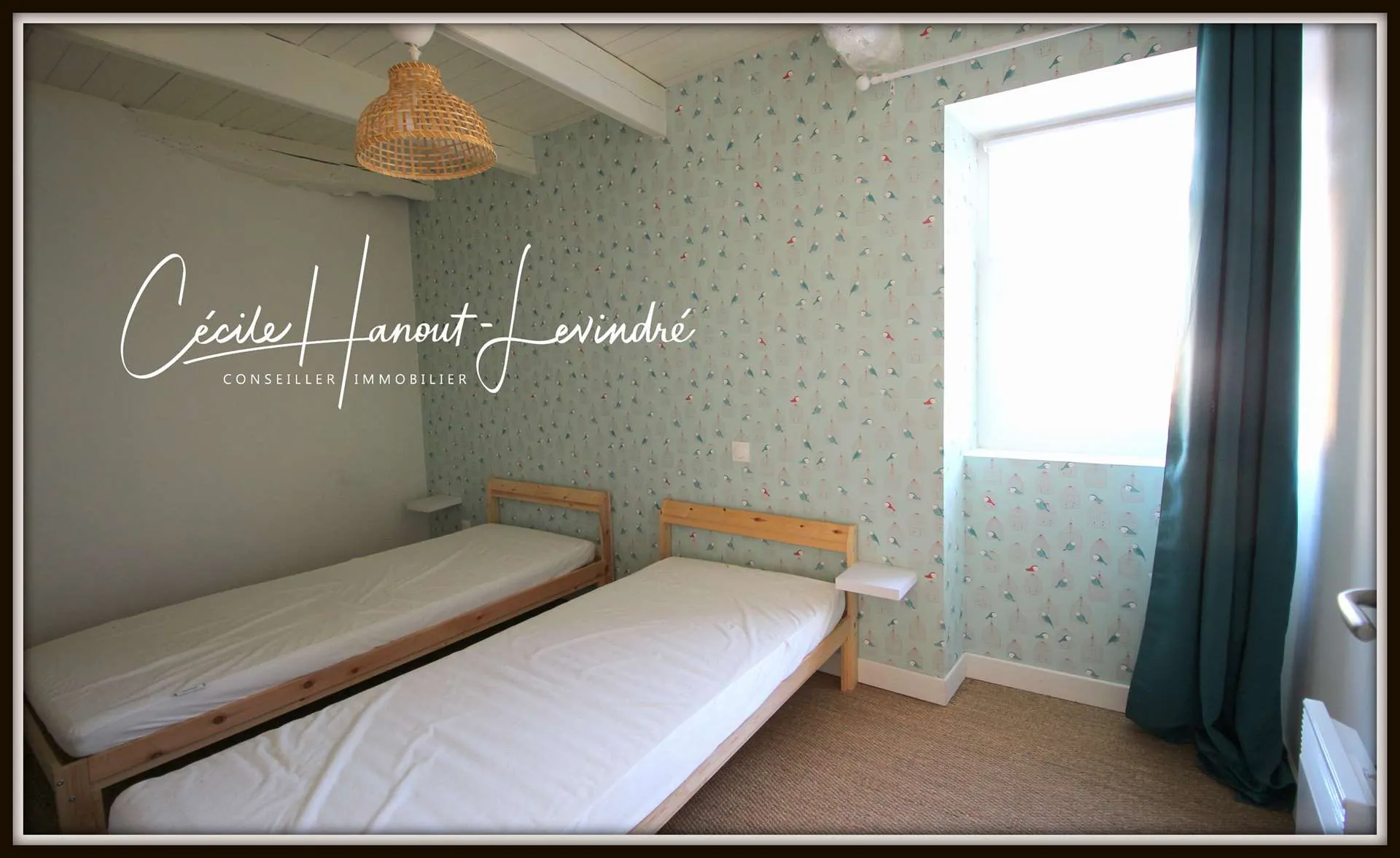 Maison en pierre rénovée à Sains - 98 m² avec terrain constructible de 720 m² 