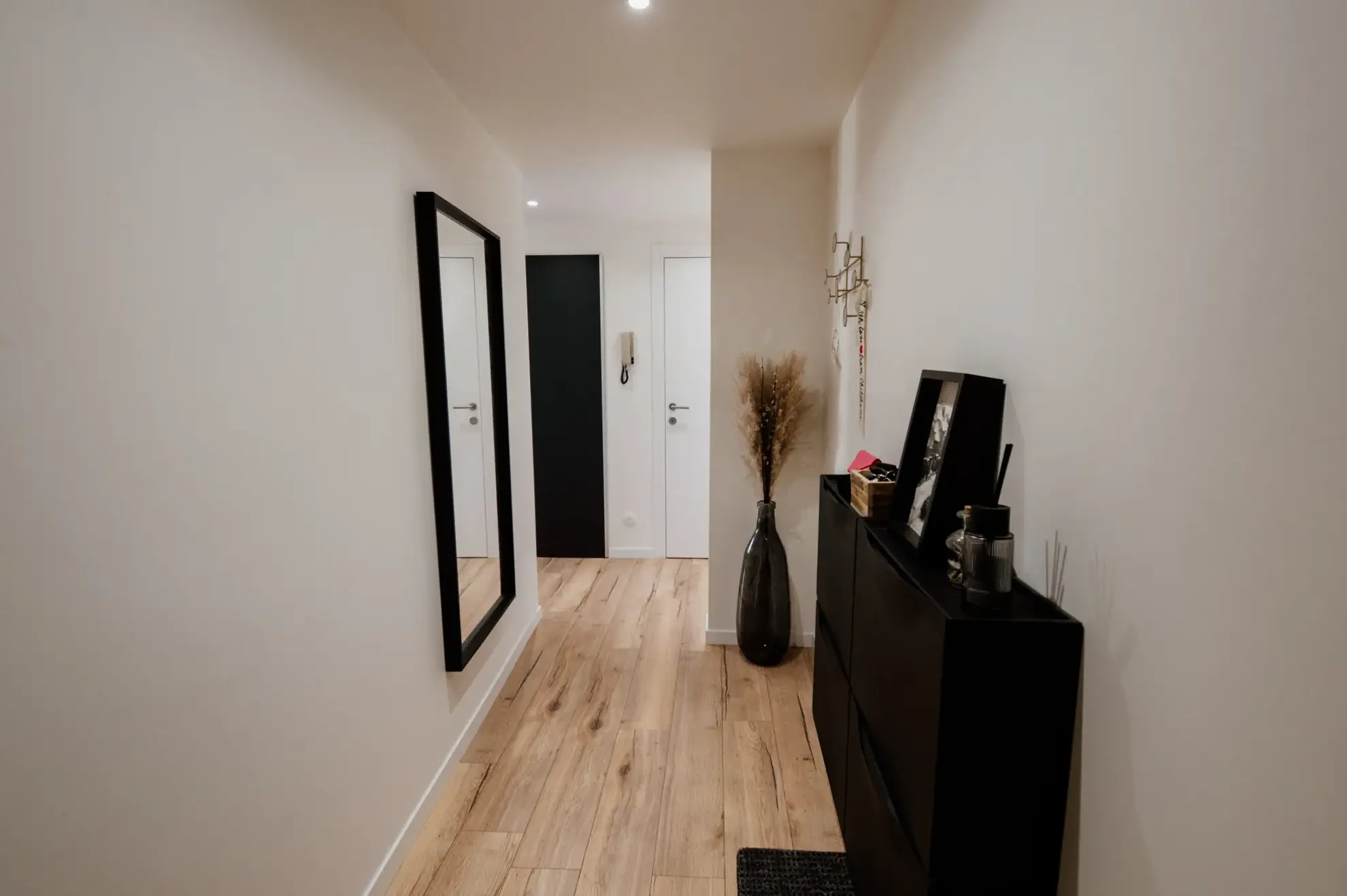 Appartement 4 pièces rénové à Pontarlier Centre-ville avec box 