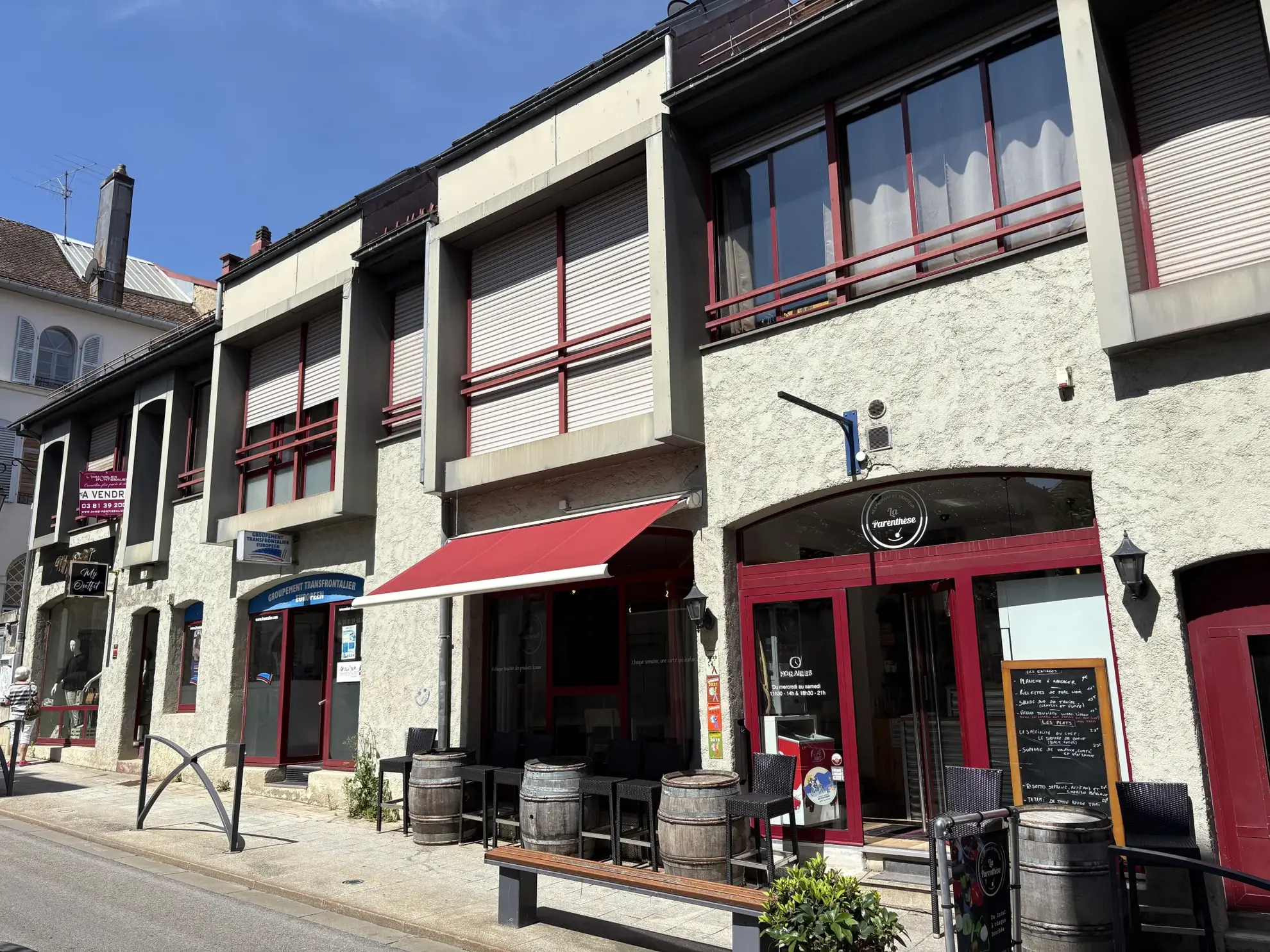 Appartement 4 pièces rénové à Pontarlier Centre-ville avec box 