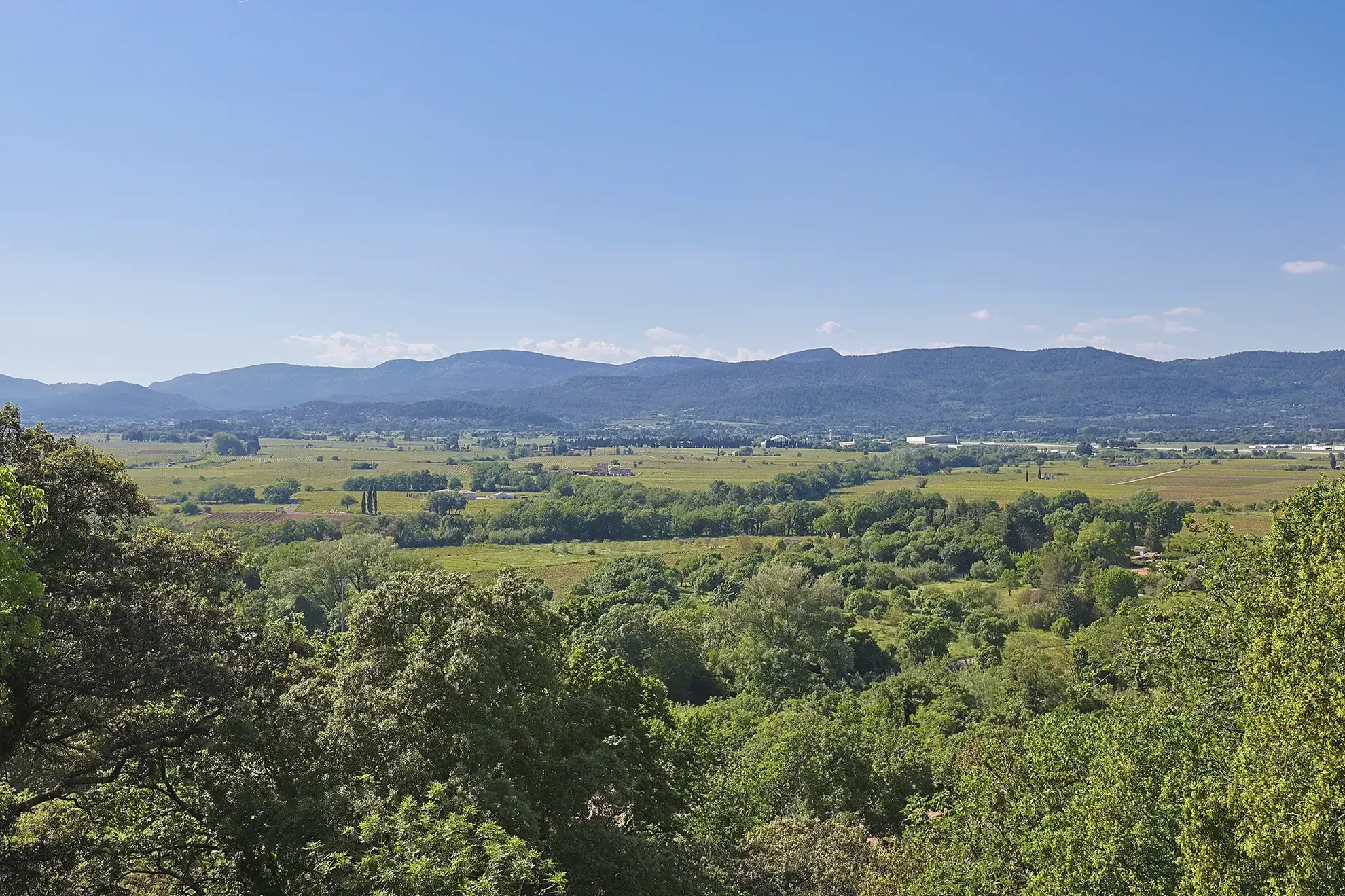 Appartement duplex T3 de 43 m² avec vue imprenable à Pierrefeu-du-Var 