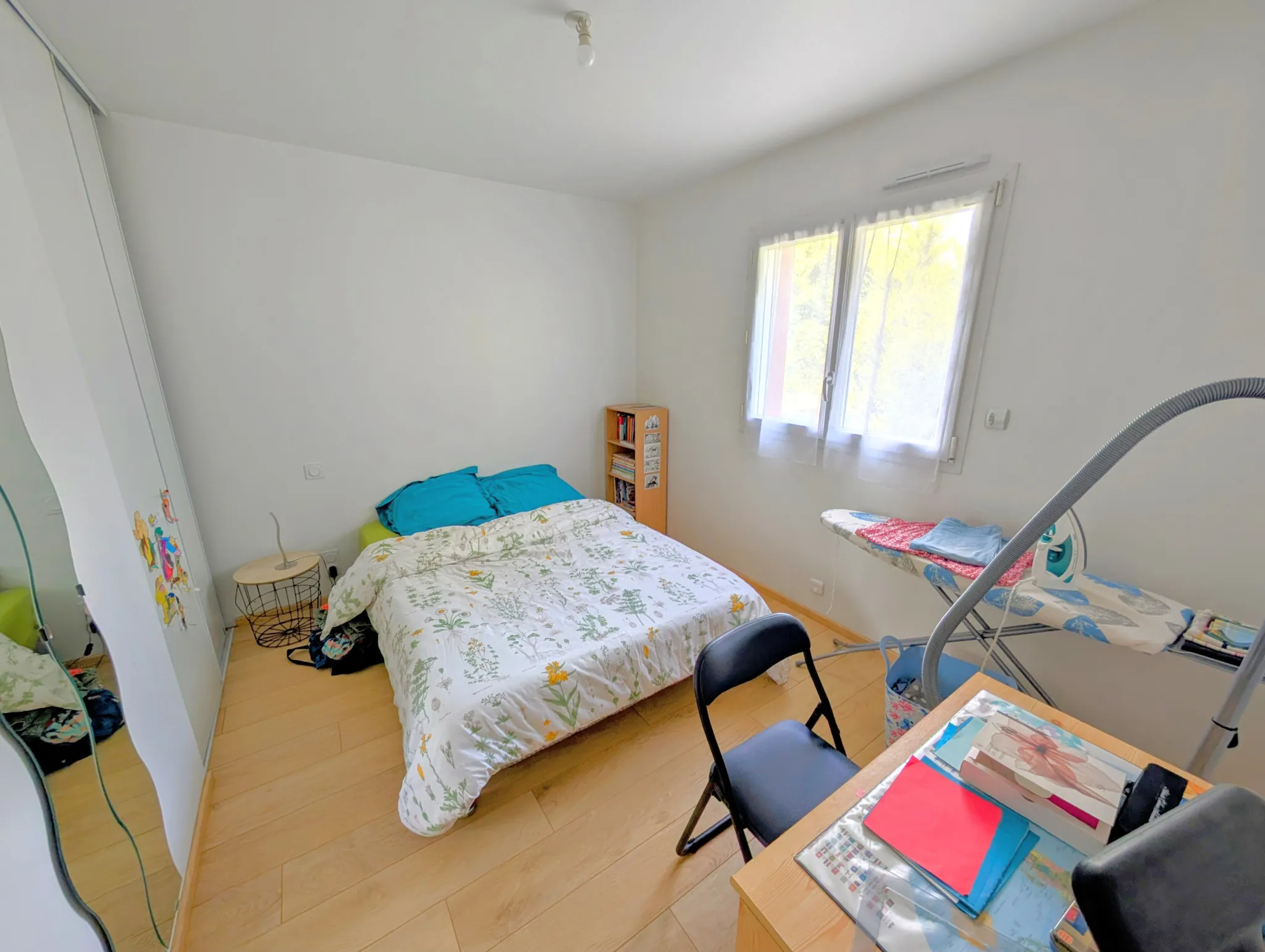 Maison de plain-pied à Guer avec 3 chambres et terrain clos 