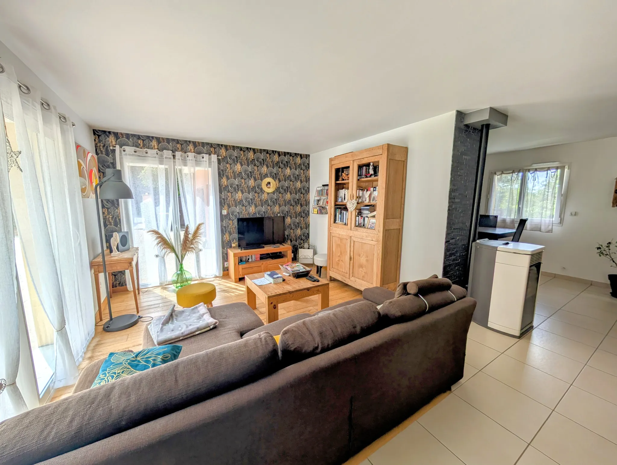 Maison de plain-pied à Guer avec 3 chambres et terrain clos 